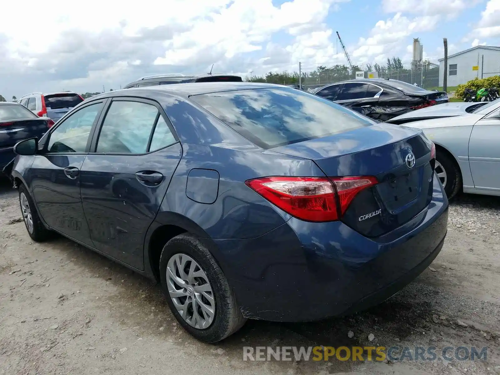 3 Photograph of a damaged car 2T1BURHE3KC171352 TOYOTA COROLLA 2019