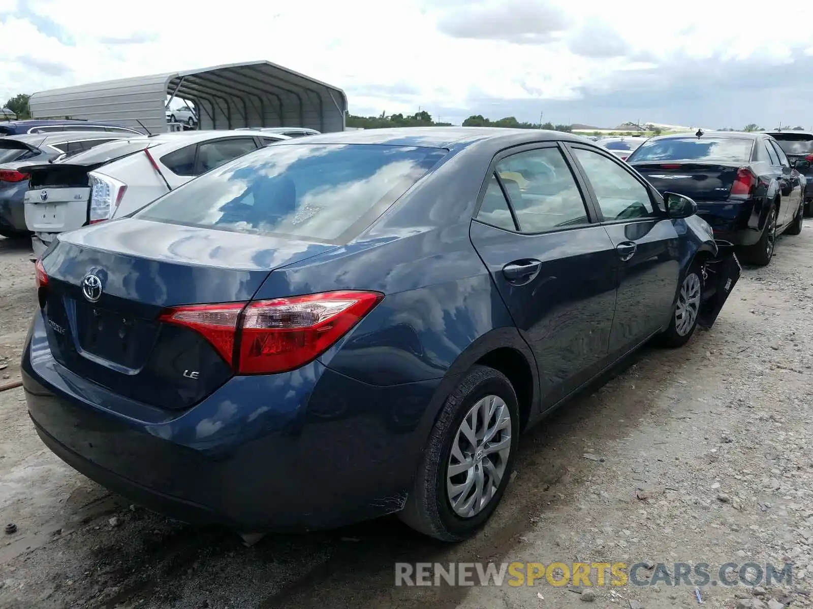 4 Photograph of a damaged car 2T1BURHE3KC171352 TOYOTA COROLLA 2019