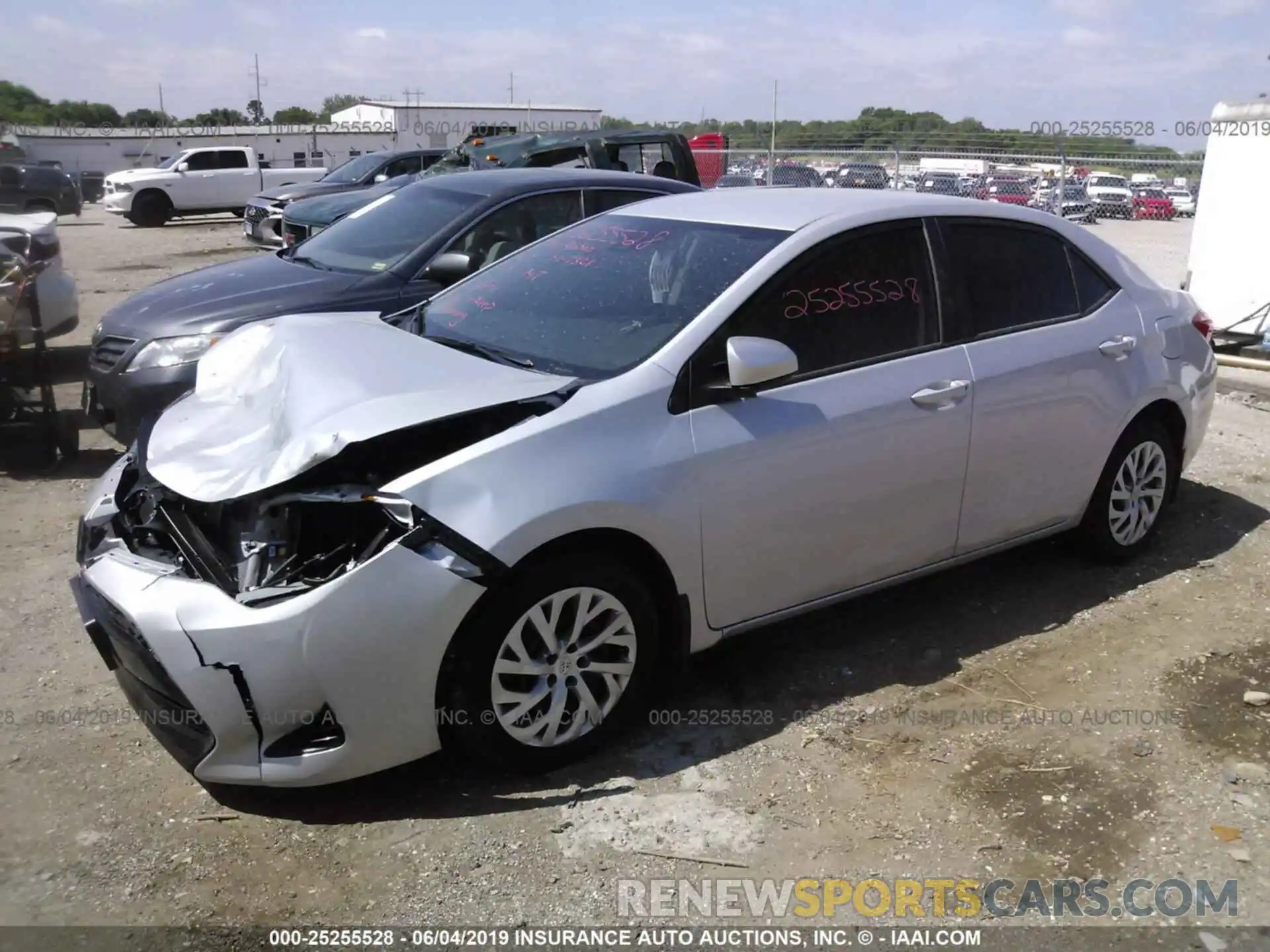 2 Photograph of a damaged car 2T1BURHE3KC171979 TOYOTA COROLLA 2019