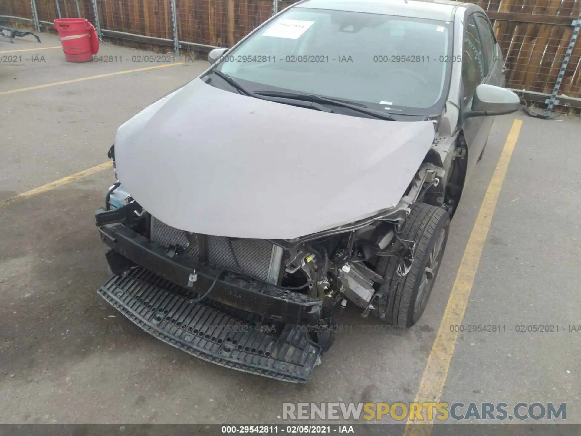 6 Photograph of a damaged car 2T1BURHE3KC172260 TOYOTA COROLLA 2019