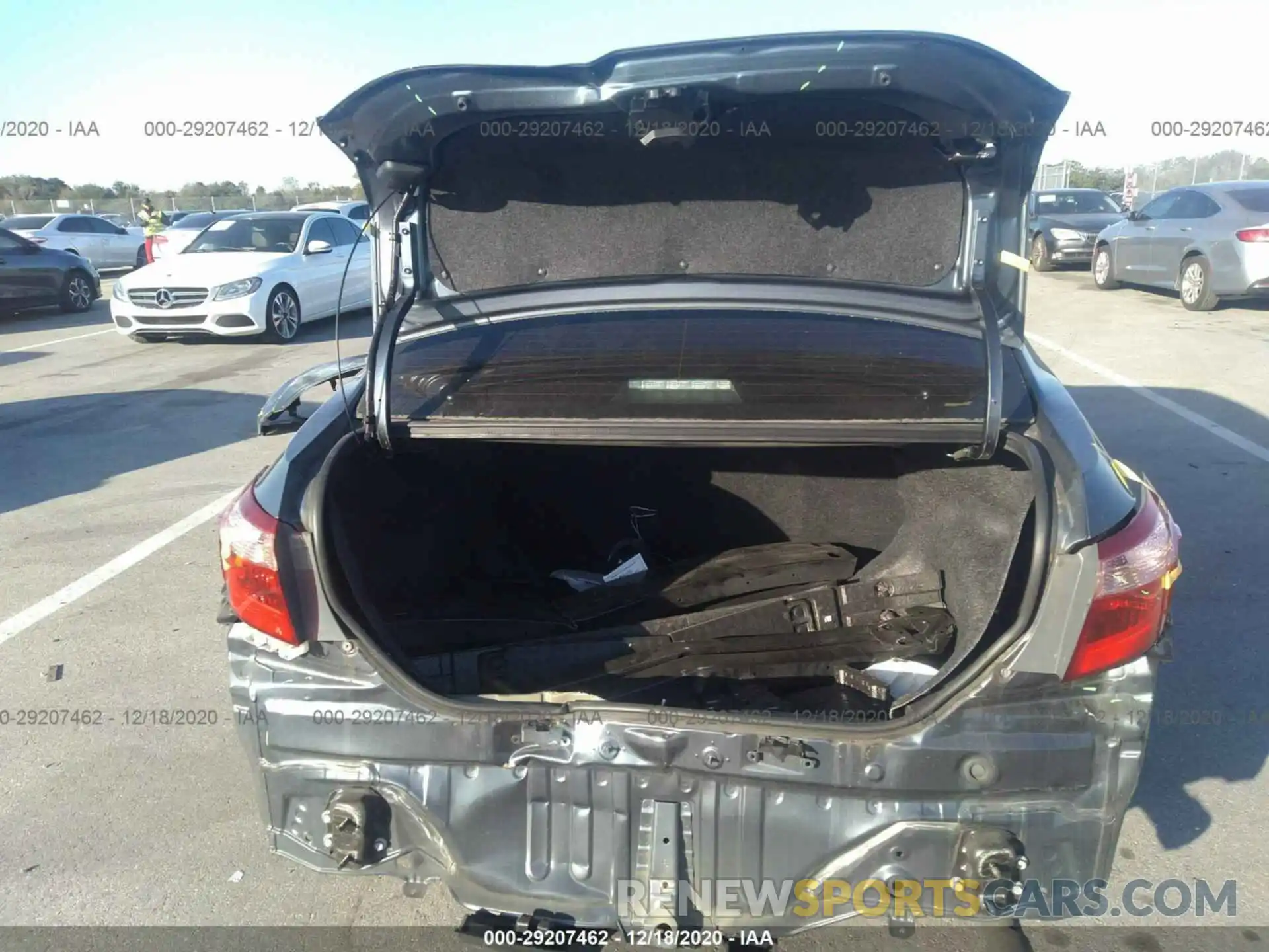 6 Photograph of a damaged car 2T1BURHE3KC172632 TOYOTA COROLLA 2019