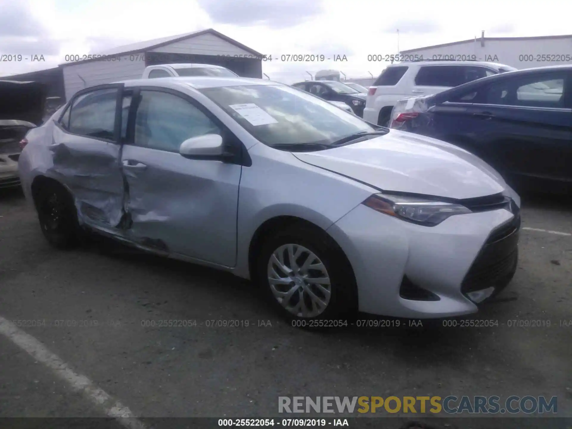 1 Photograph of a damaged car 2T1BURHE3KC173537 TOYOTA COROLLA 2019