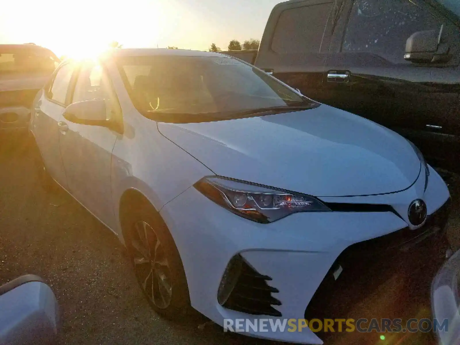 1 Photograph of a damaged car 2T1BURHE3KC175546 TOYOTA COROLLA 2019