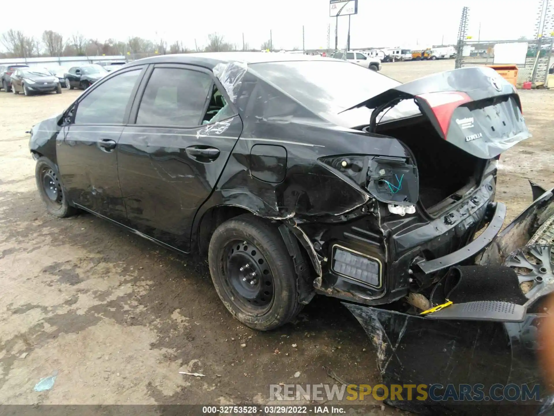 3 Photograph of a damaged car 2T1BURHE3KC175580 TOYOTA COROLLA 2019