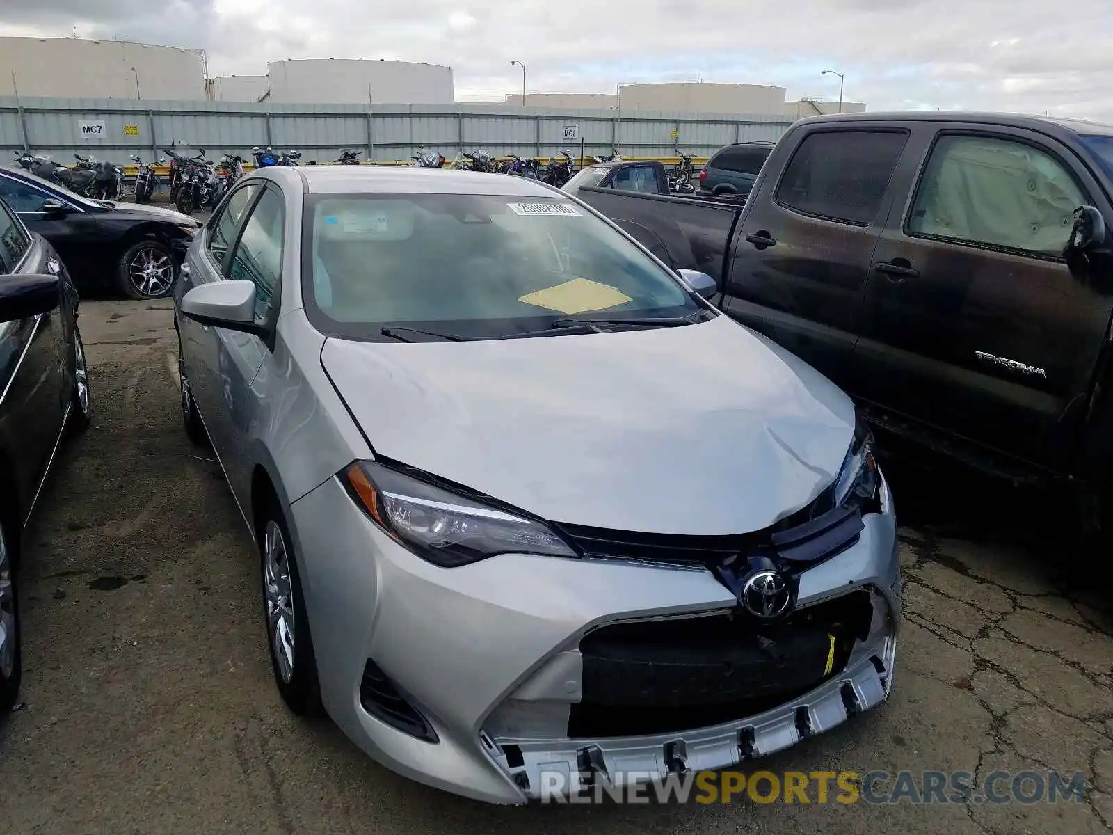 1 Photograph of a damaged car 2T1BURHE3KC175935 TOYOTA COROLLA 2019