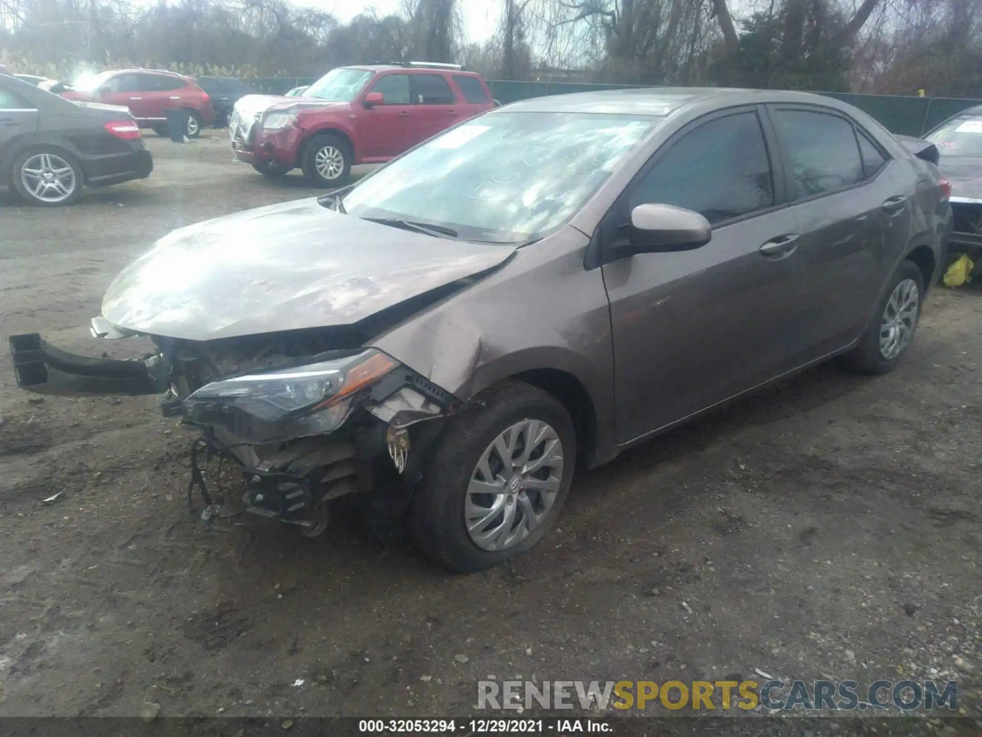 2 Photograph of a damaged car 2T1BURHE3KC176793 TOYOTA COROLLA 2019