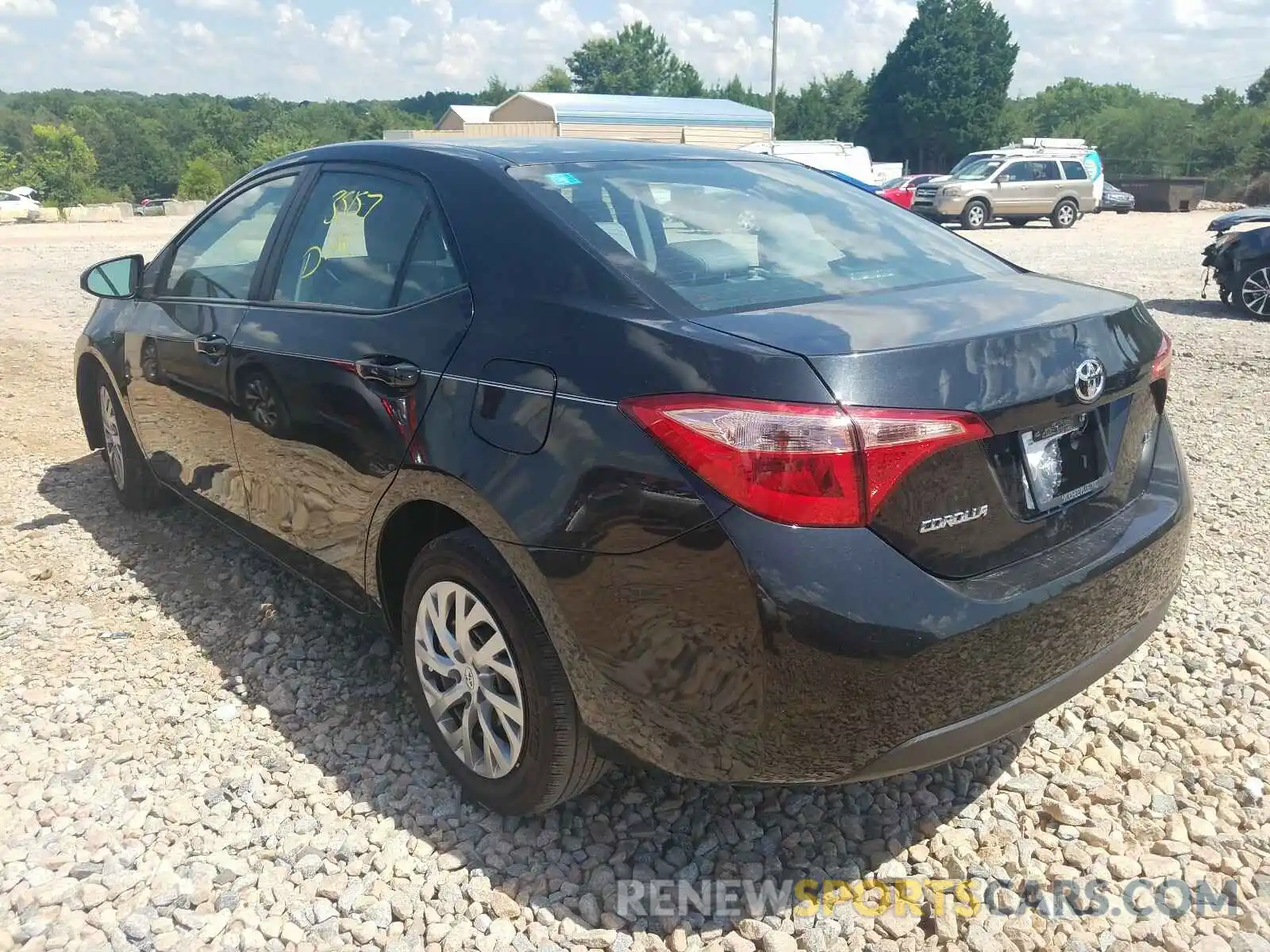 3 Photograph of a damaged car 2T1BURHE3KC178513 TOYOTA COROLLA 2019