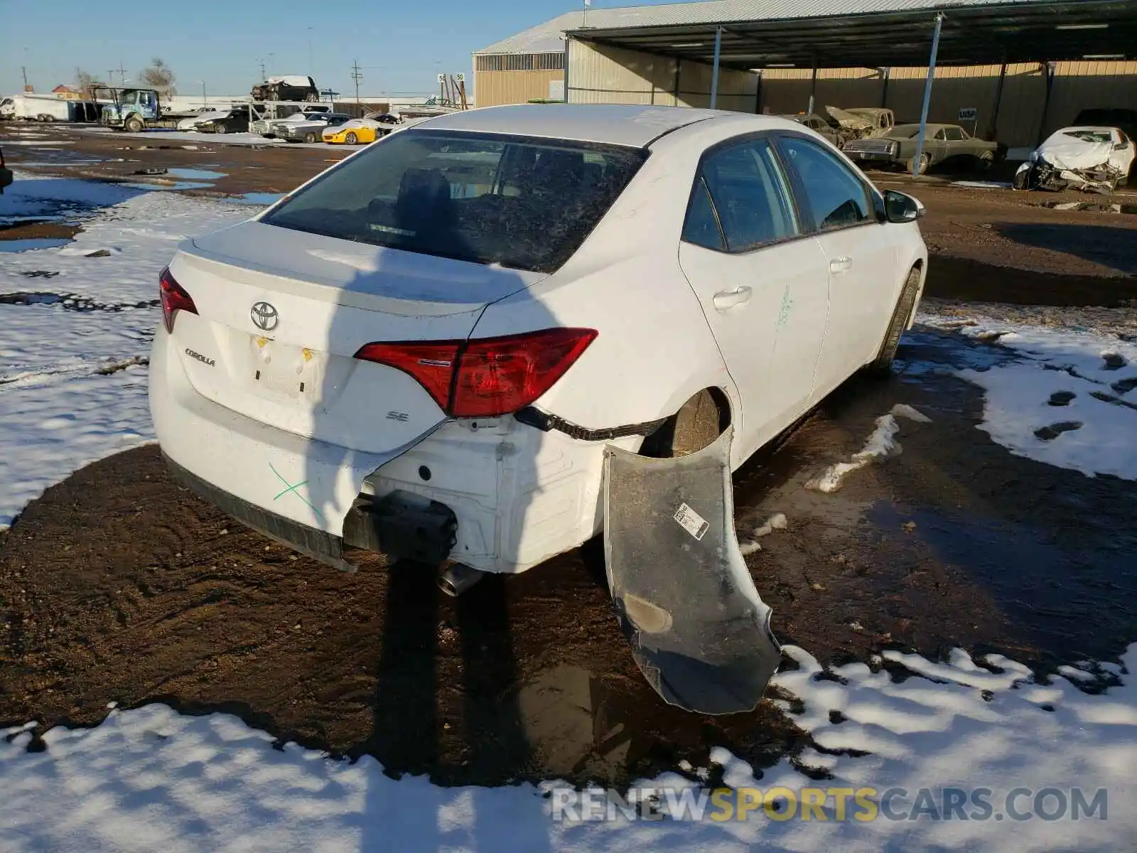 4 Photograph of a damaged car 2T1BURHE3KC178527 TOYOTA COROLLA 2019