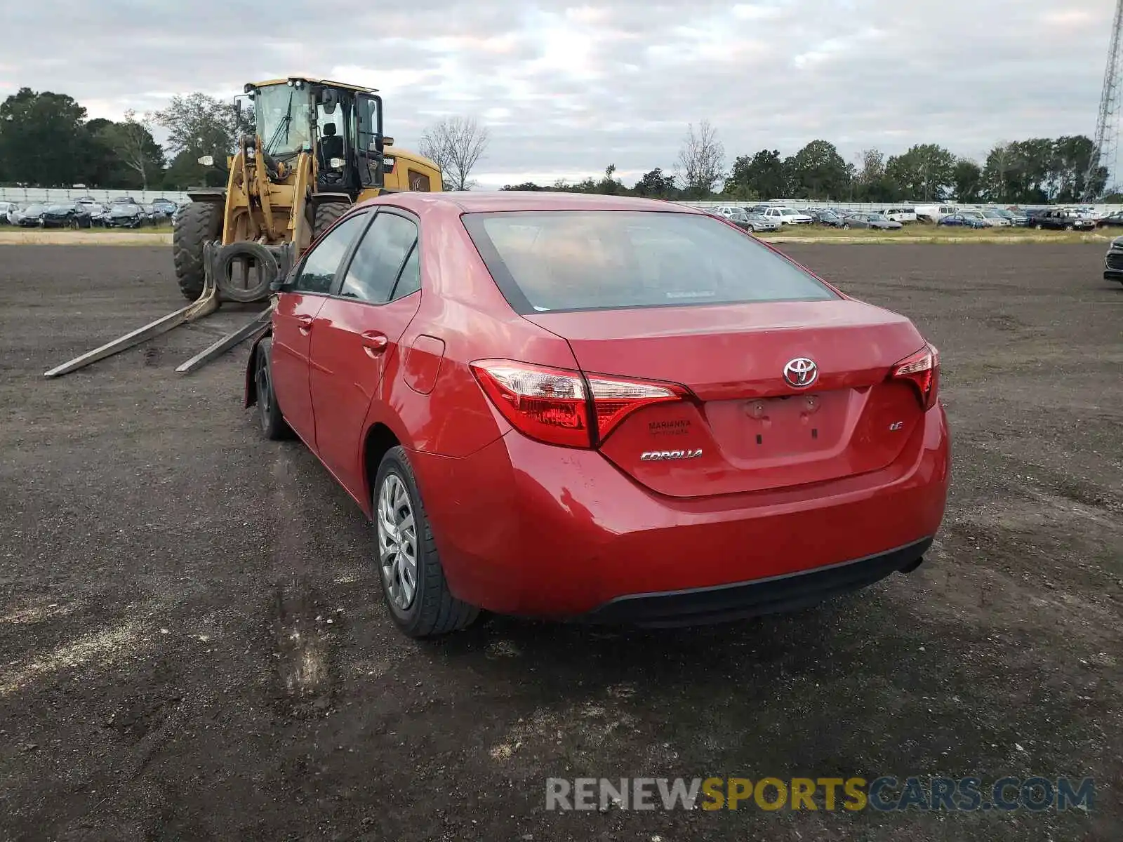 3 Photograph of a damaged car 2T1BURHE3KC179421 TOYOTA COROLLA 2019