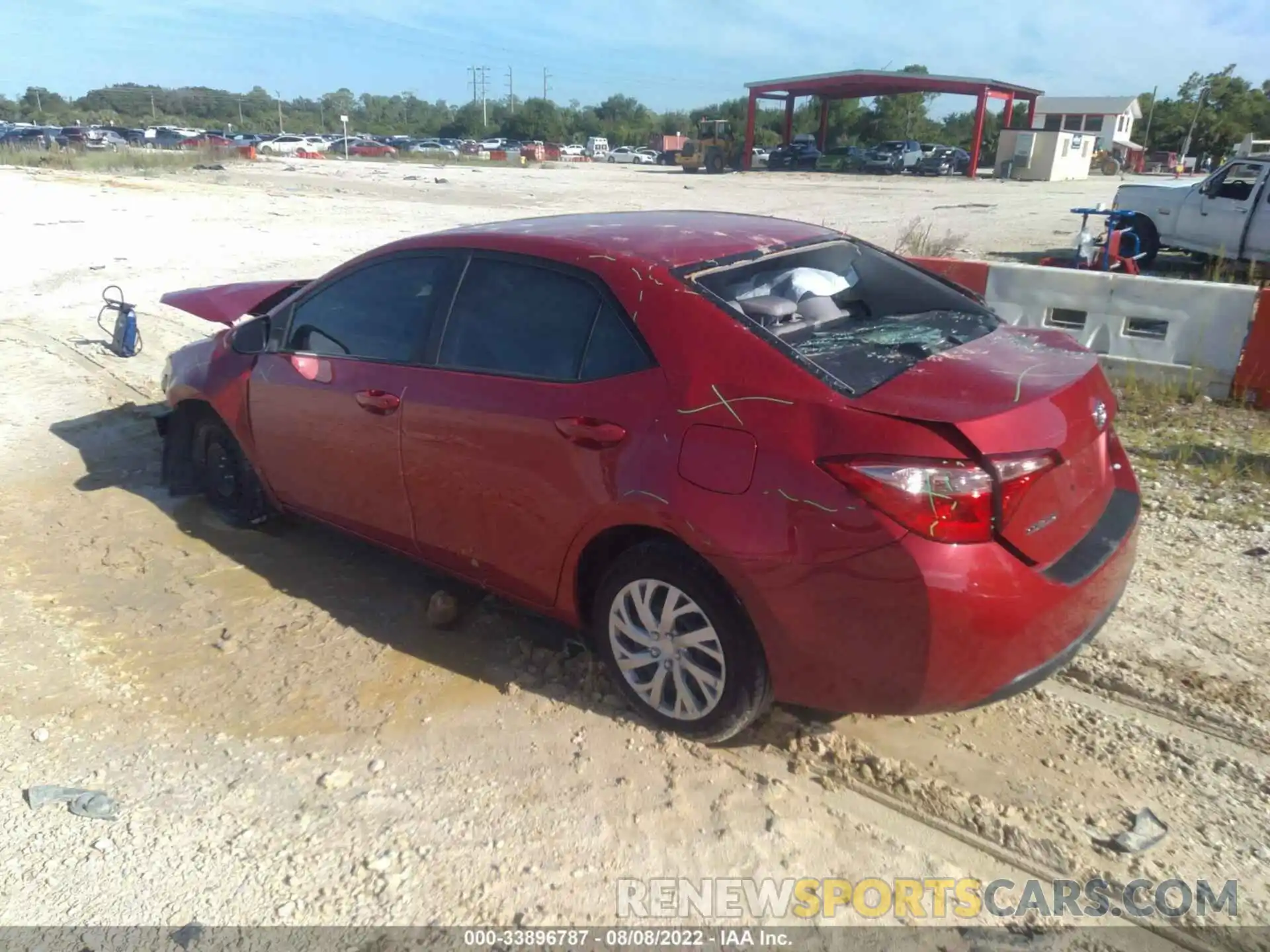 3 Photograph of a damaged car 2T1BURHE3KC180035 TOYOTA COROLLA 2019