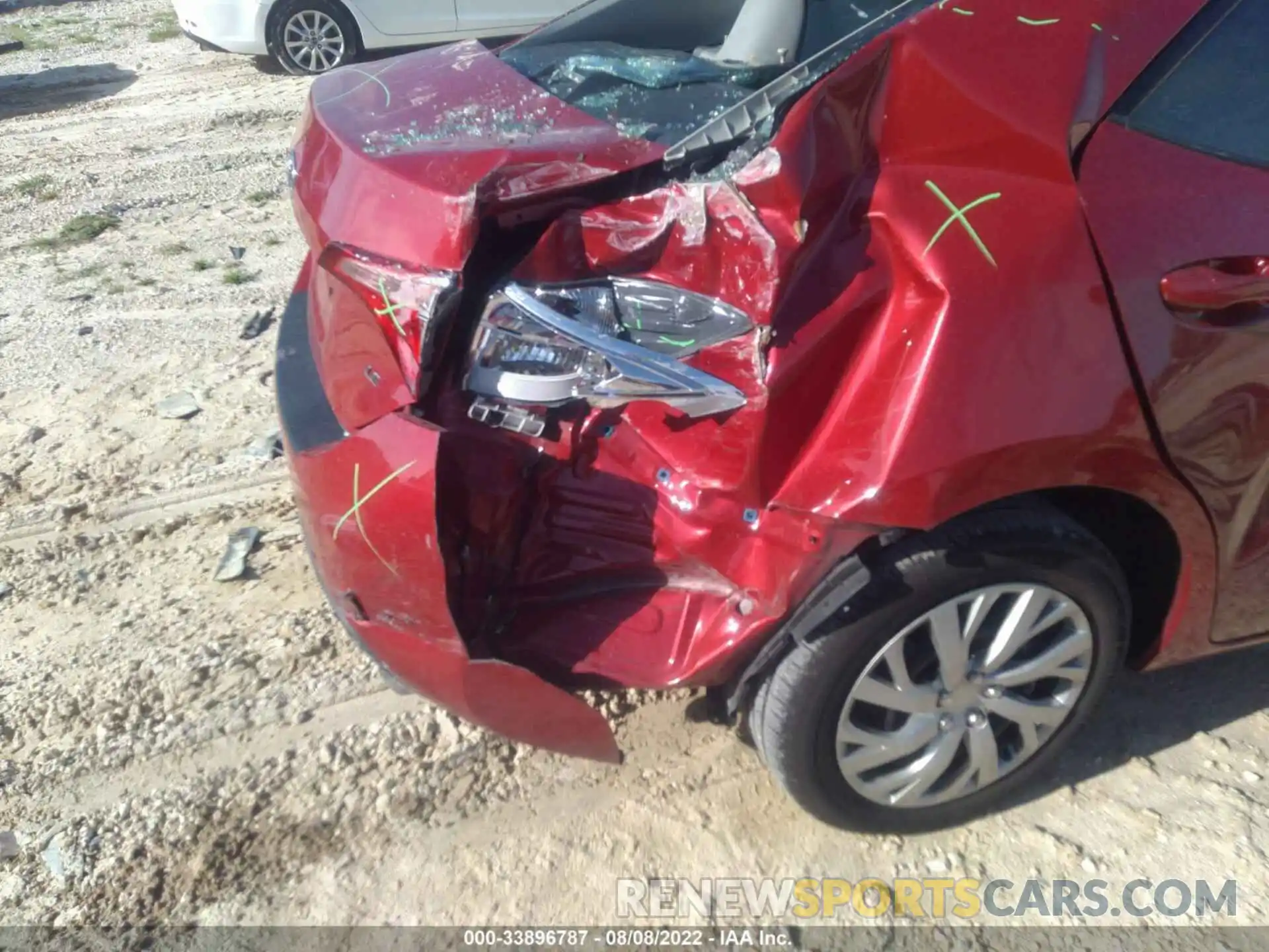 6 Photograph of a damaged car 2T1BURHE3KC180035 TOYOTA COROLLA 2019