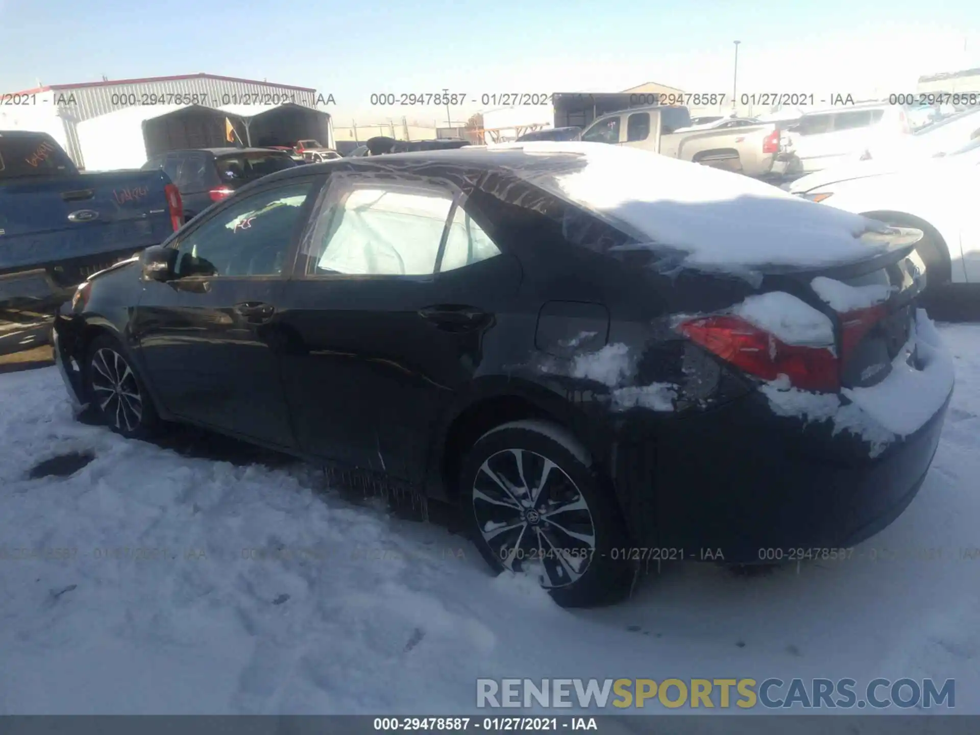 3 Photograph of a damaged car 2T1BURHE3KC180200 TOYOTA COROLLA 2019