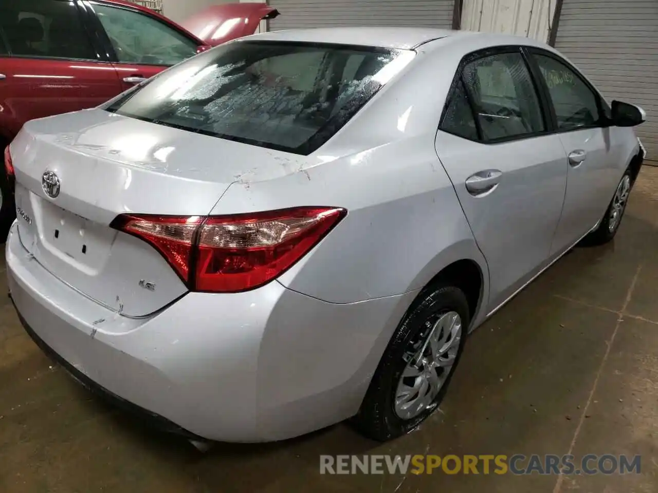 4 Photograph of a damaged car 2T1BURHE3KC180245 TOYOTA COROLLA 2019