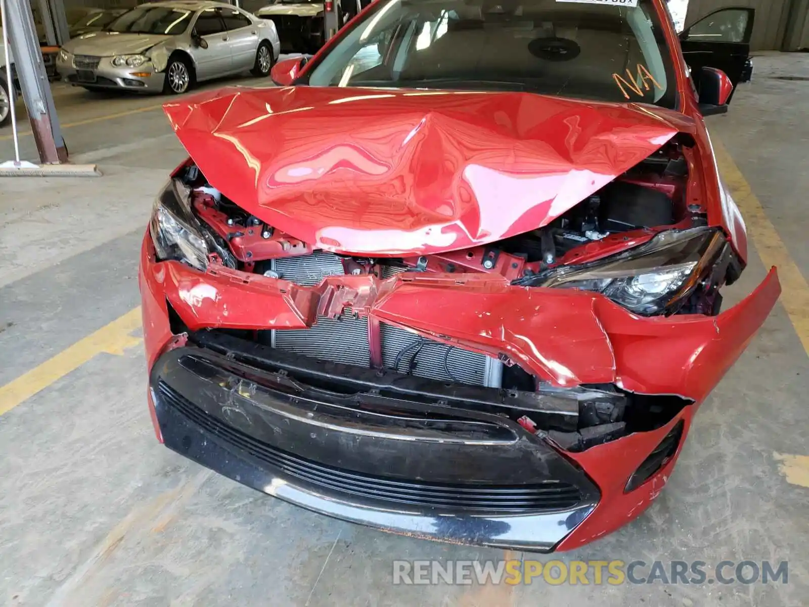 9 Photograph of a damaged car 2T1BURHE3KC180813 TOYOTA COROLLA 2019