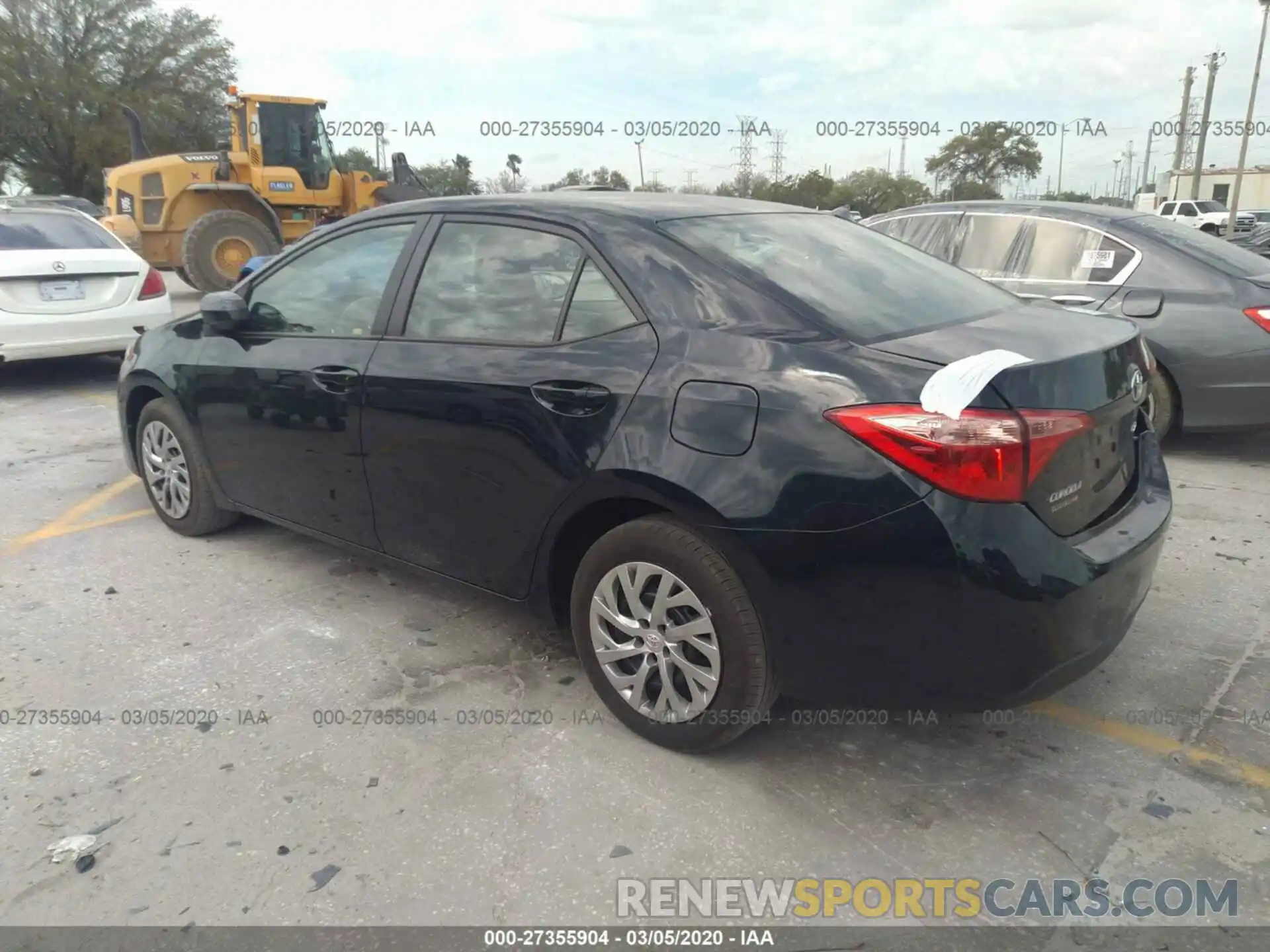 3 Photograph of a damaged car 2T1BURHE3KC180830 TOYOTA COROLLA 2019