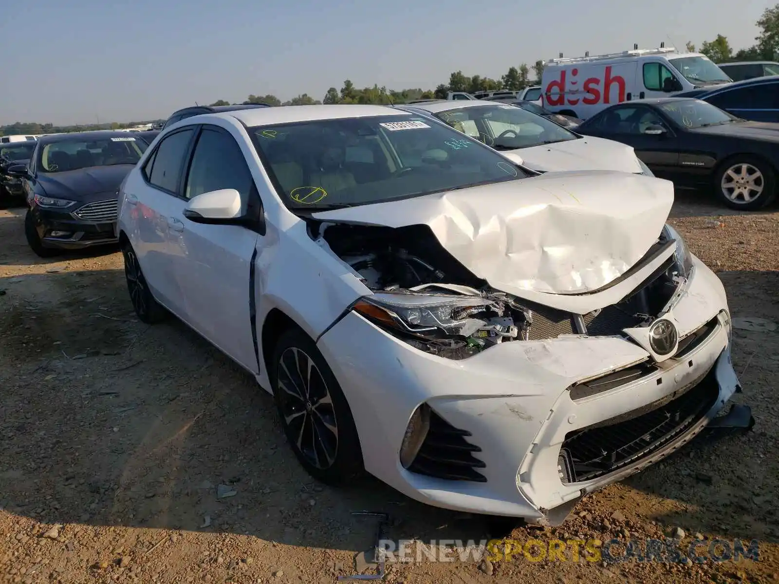 1 Photograph of a damaged car 2T1BURHE3KC181301 TOYOTA COROLLA 2019