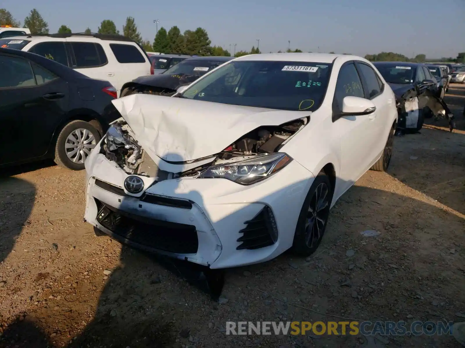 2 Photograph of a damaged car 2T1BURHE3KC181301 TOYOTA COROLLA 2019