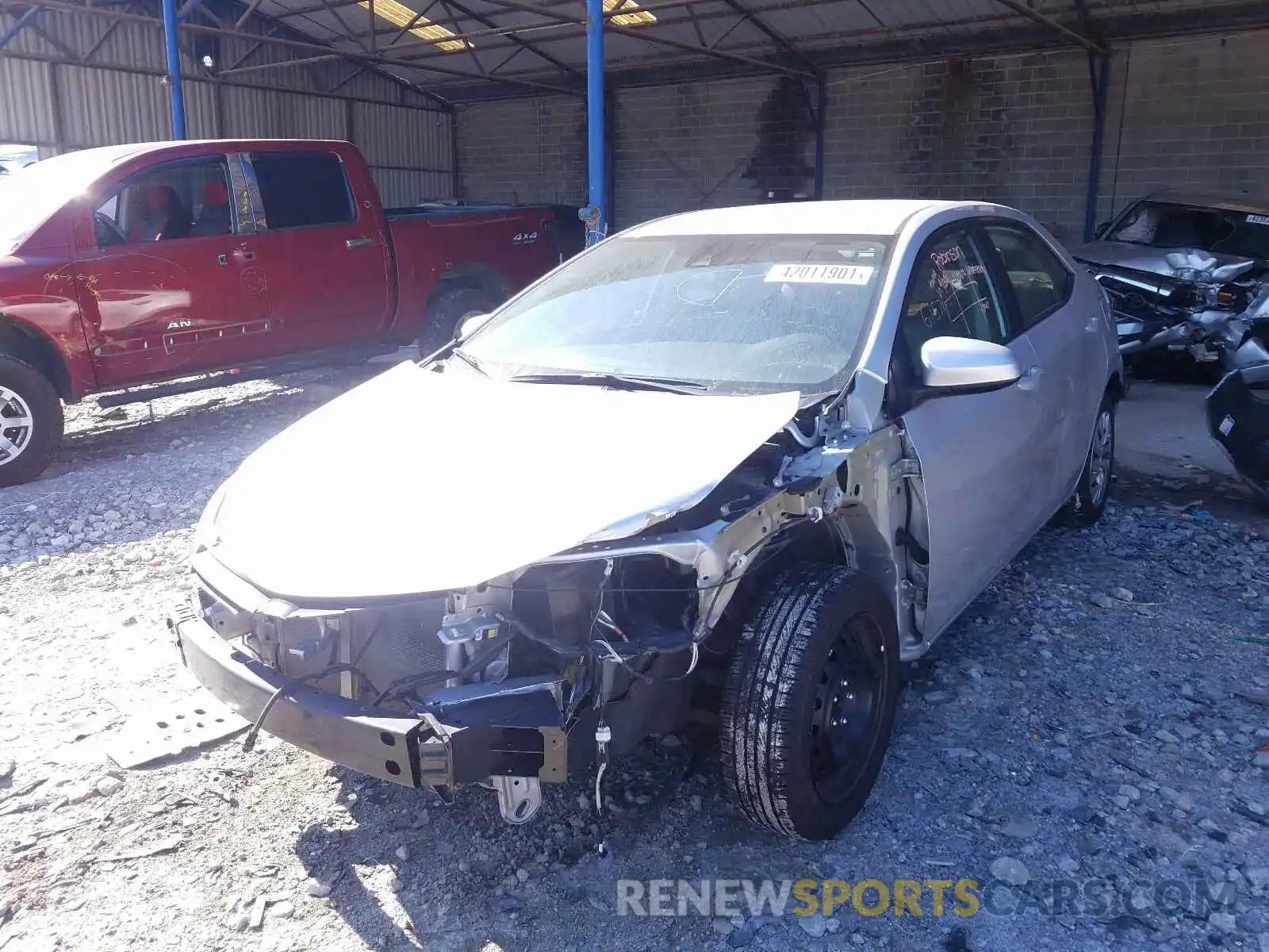 2 Photograph of a damaged car 2T1BURHE3KC182044 TOYOTA COROLLA 2019