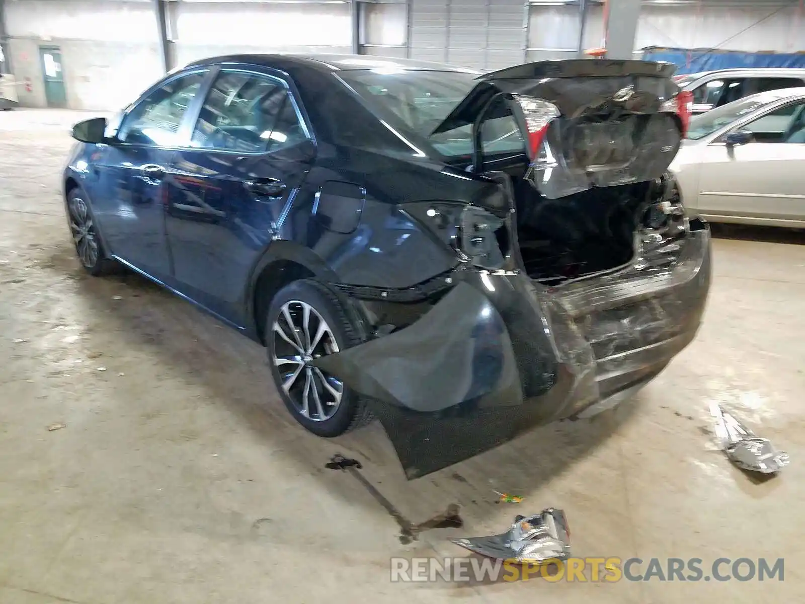 3 Photograph of a damaged car 2T1BURHE3KC182111 TOYOTA COROLLA 2019
