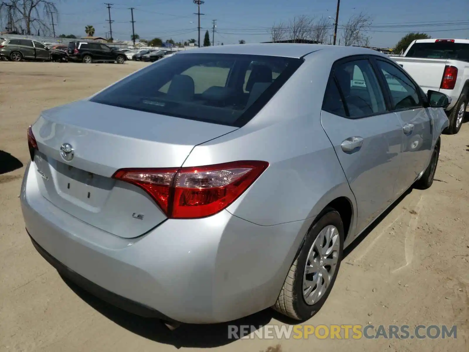 4 Photograph of a damaged car 2T1BURHE3KC182500 TOYOTA COROLLA 2019