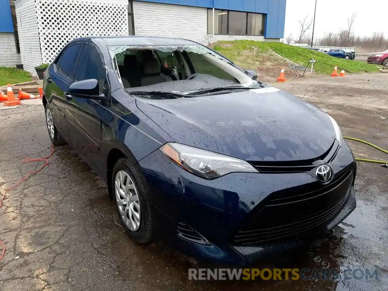 1 Photograph of a damaged car 2T1BURHE3KC185221 TOYOTA COROLLA 2019