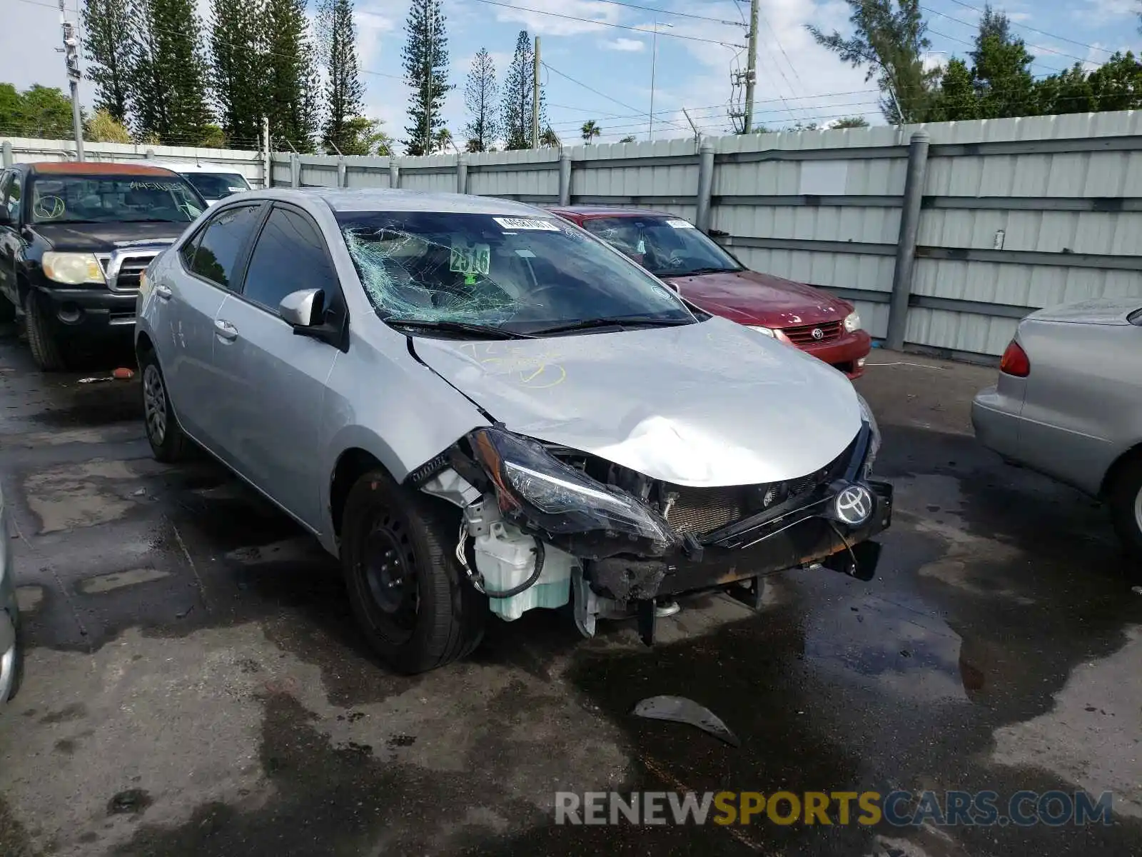 1 Photograph of a damaged car 2T1BURHE3KC185235 TOYOTA COROLLA 2019