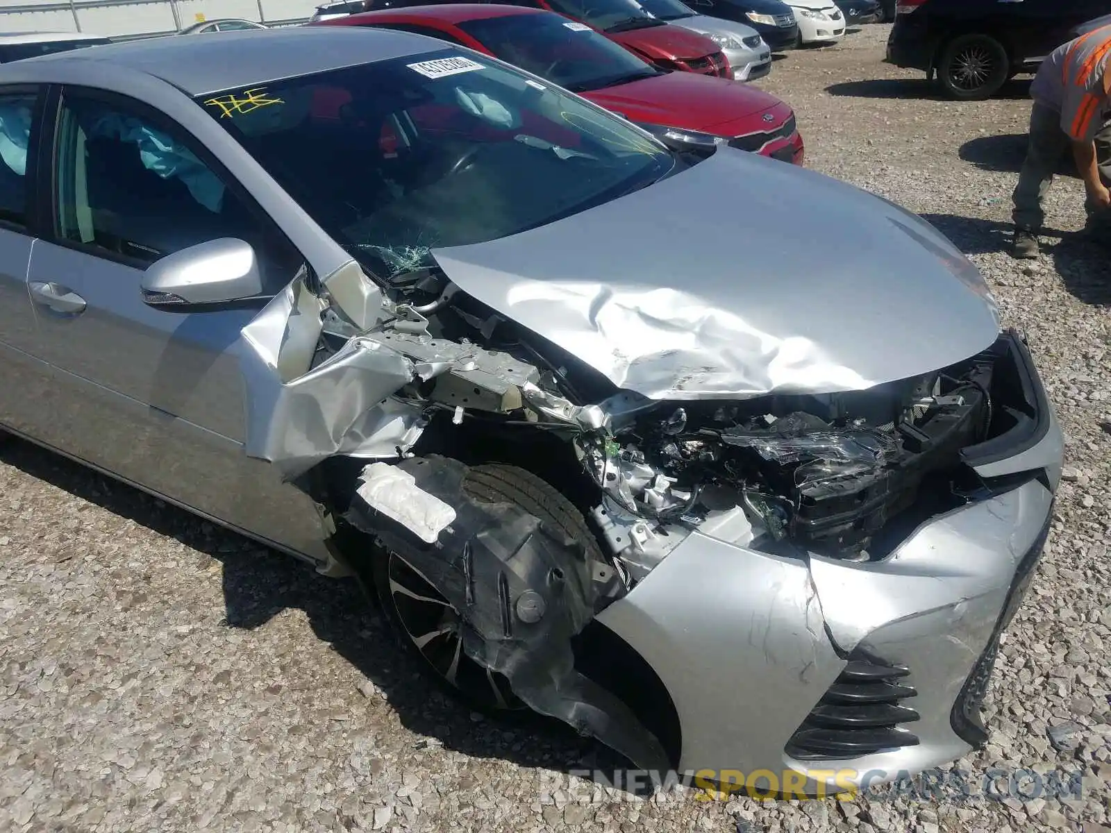 9 Photograph of a damaged car 2T1BURHE3KC185719 TOYOTA COROLLA 2019