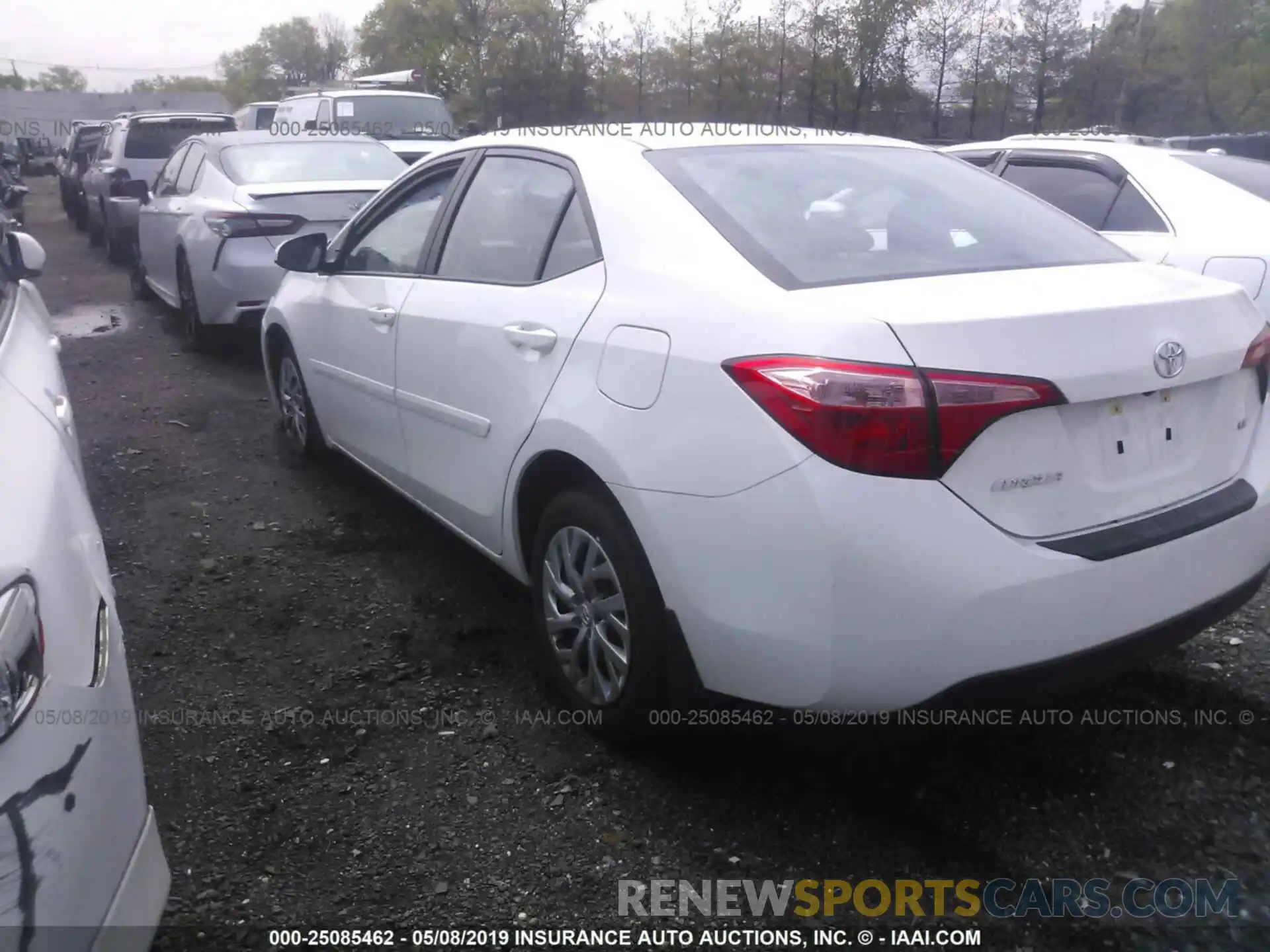 3 Photograph of a damaged car 2T1BURHE3KC187034 TOYOTA COROLLA 2019