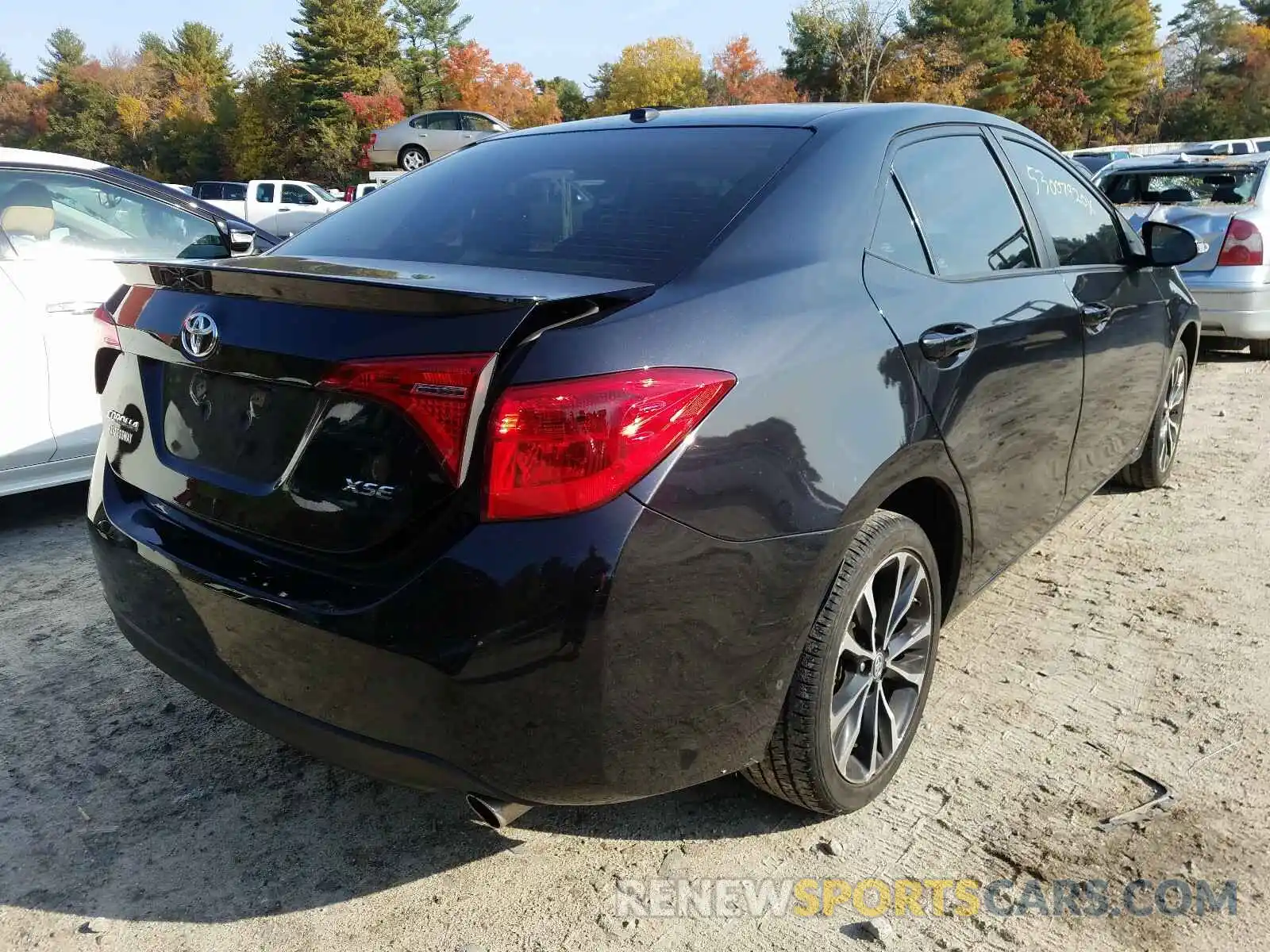 4 Photograph of a damaged car 2T1BURHE3KC187194 TOYOTA COROLLA 2019