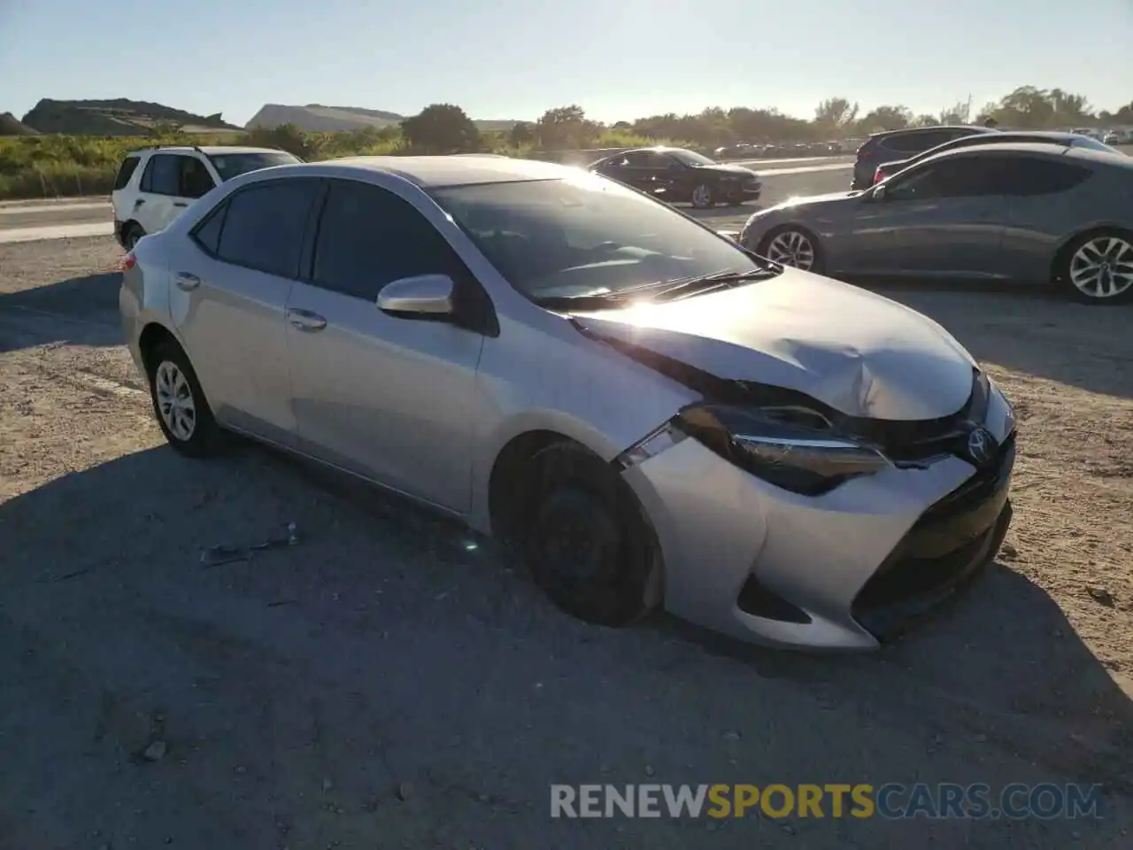 1 Photograph of a damaged car 2T1BURHE3KC188166 TOYOTA COROLLA 2019