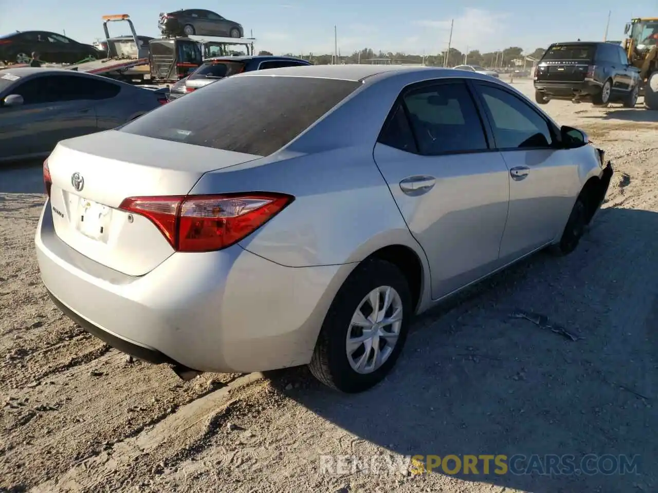 4 Photograph of a damaged car 2T1BURHE3KC188166 TOYOTA COROLLA 2019