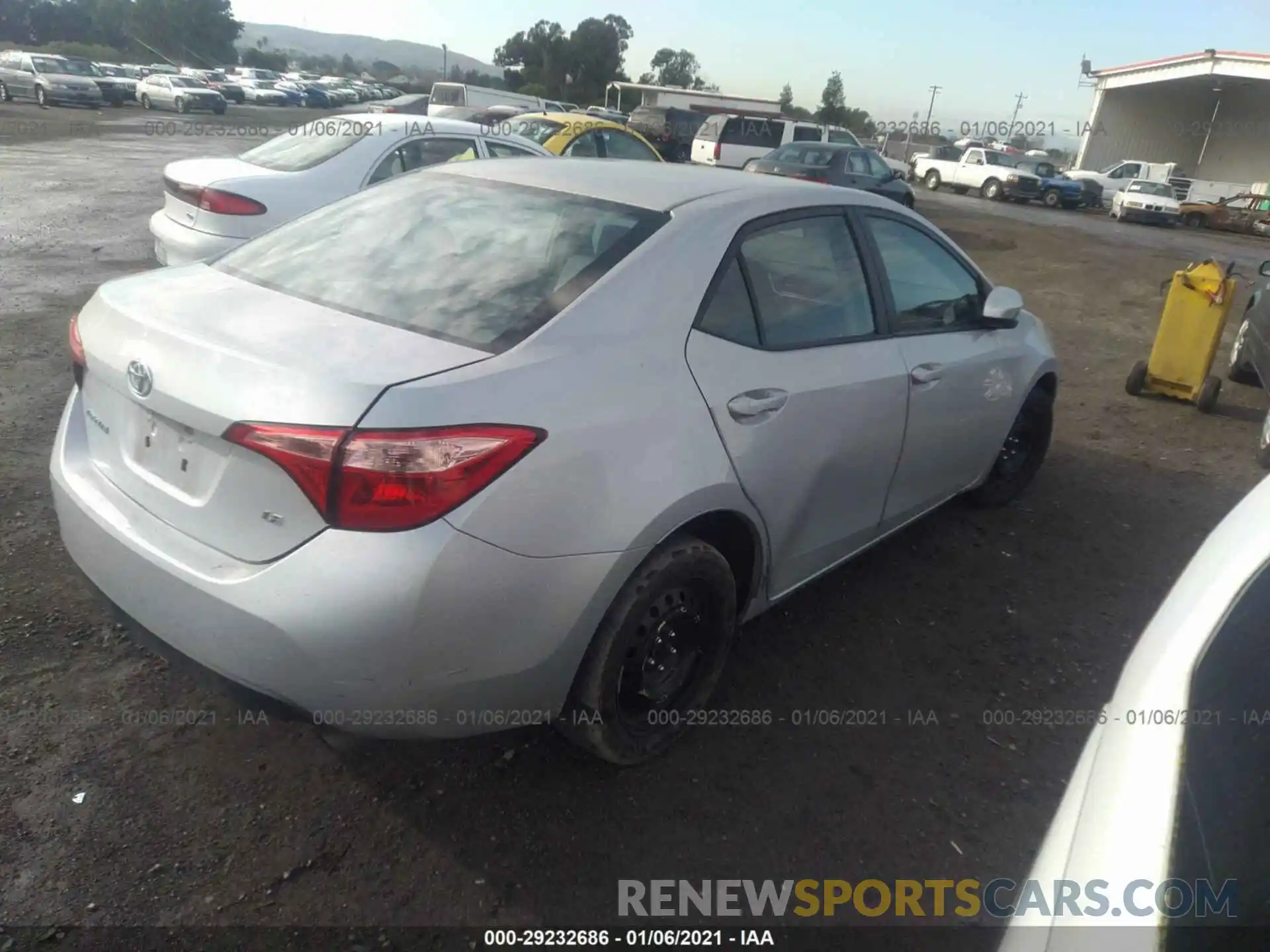 4 Photograph of a damaged car 2T1BURHE3KC188362 TOYOTA COROLLA 2019