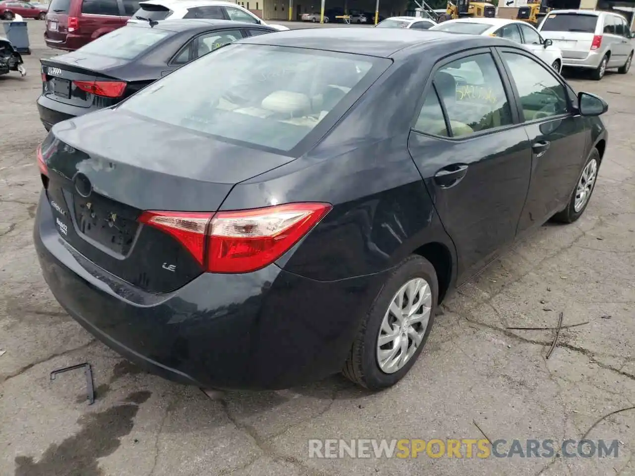 4 Photograph of a damaged car 2T1BURHE3KC188460 TOYOTA COROLLA 2019