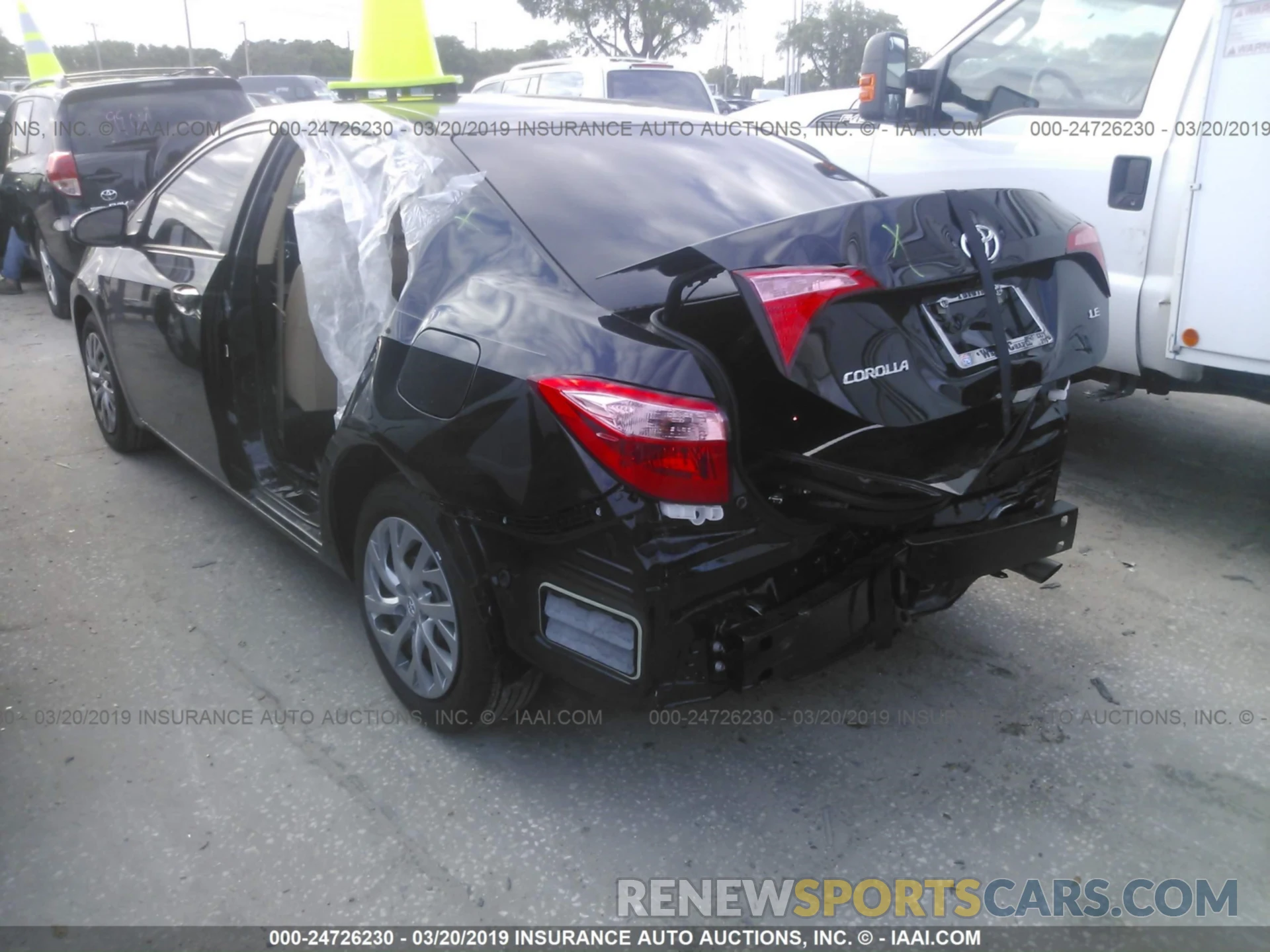 3 Photograph of a damaged car 2T1BURHE3KC188703 TOYOTA COROLLA 2019