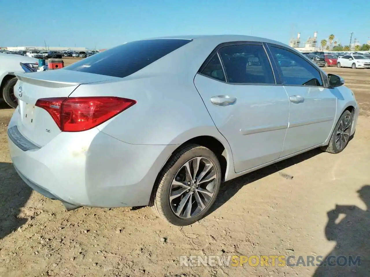 4 Photograph of a damaged car 2T1BURHE3KC190192 TOYOTA COROLLA 2019