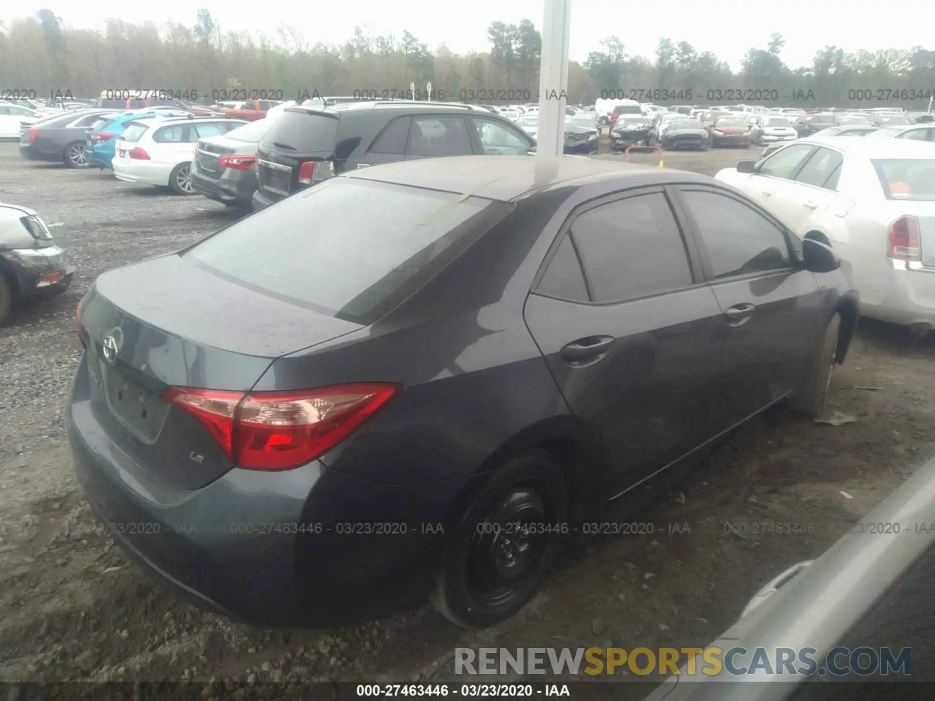 4 Photograph of a damaged car 2T1BURHE3KC190306 TOYOTA COROLLA 2019