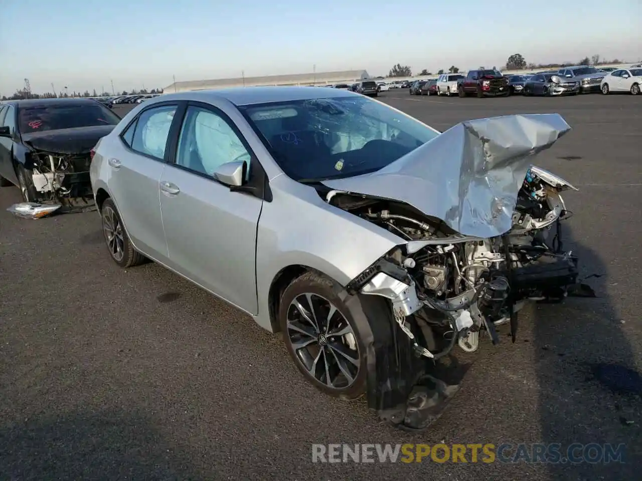 1 Photograph of a damaged car 2T1BURHE3KC191889 TOYOTA COROLLA 2019