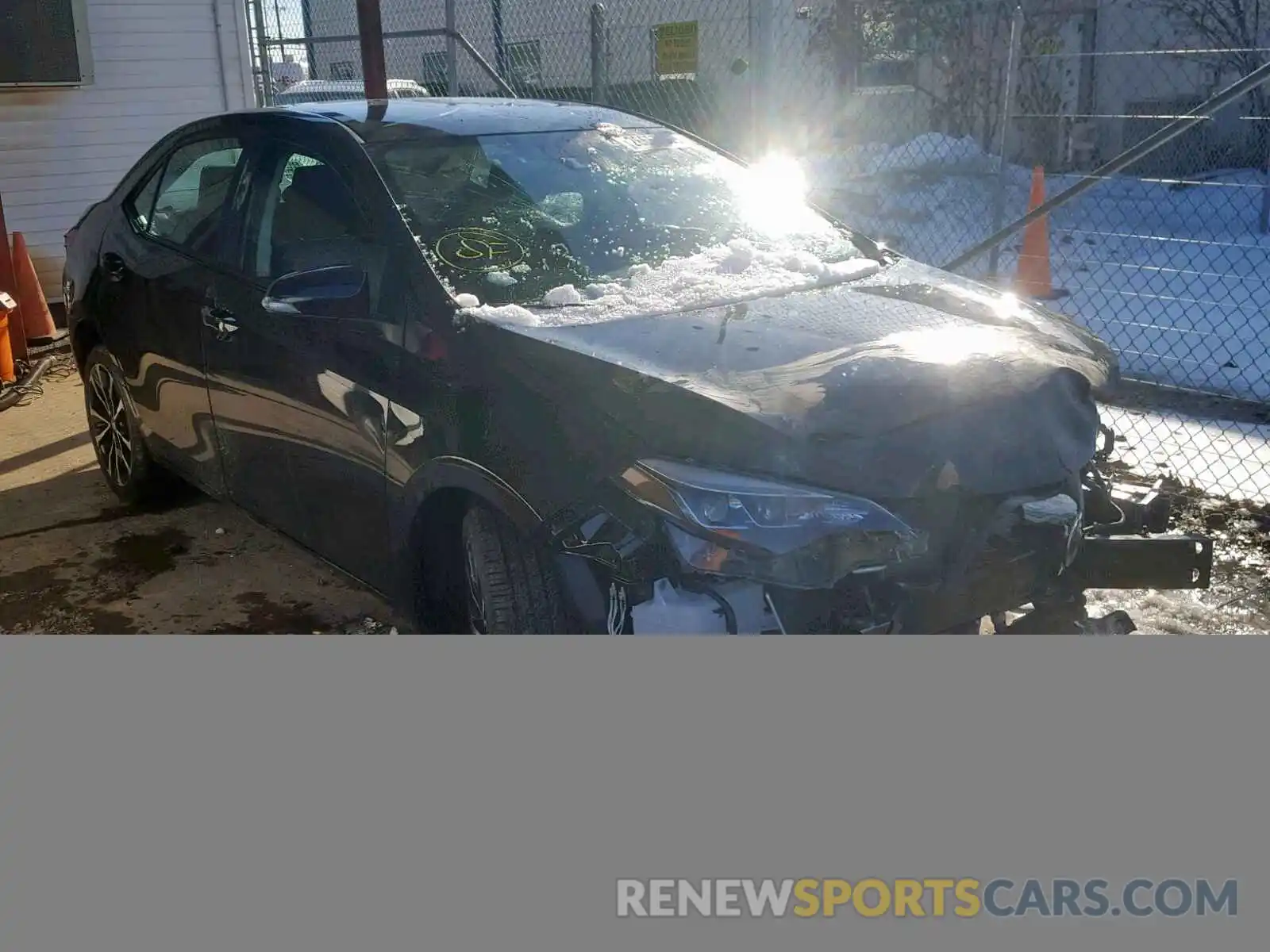 1 Photograph of a damaged car 2T1BURHE3KC192962 TOYOTA COROLLA 2019