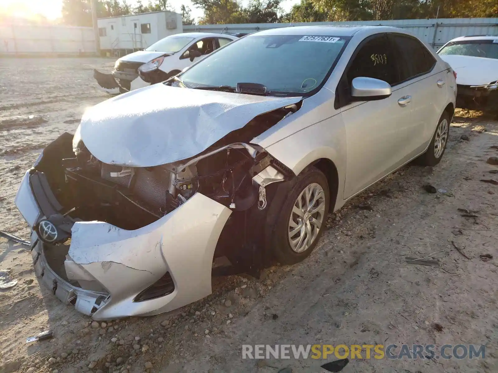 2 Photograph of a damaged car 2T1BURHE3KC193240 TOYOTA COROLLA 2019