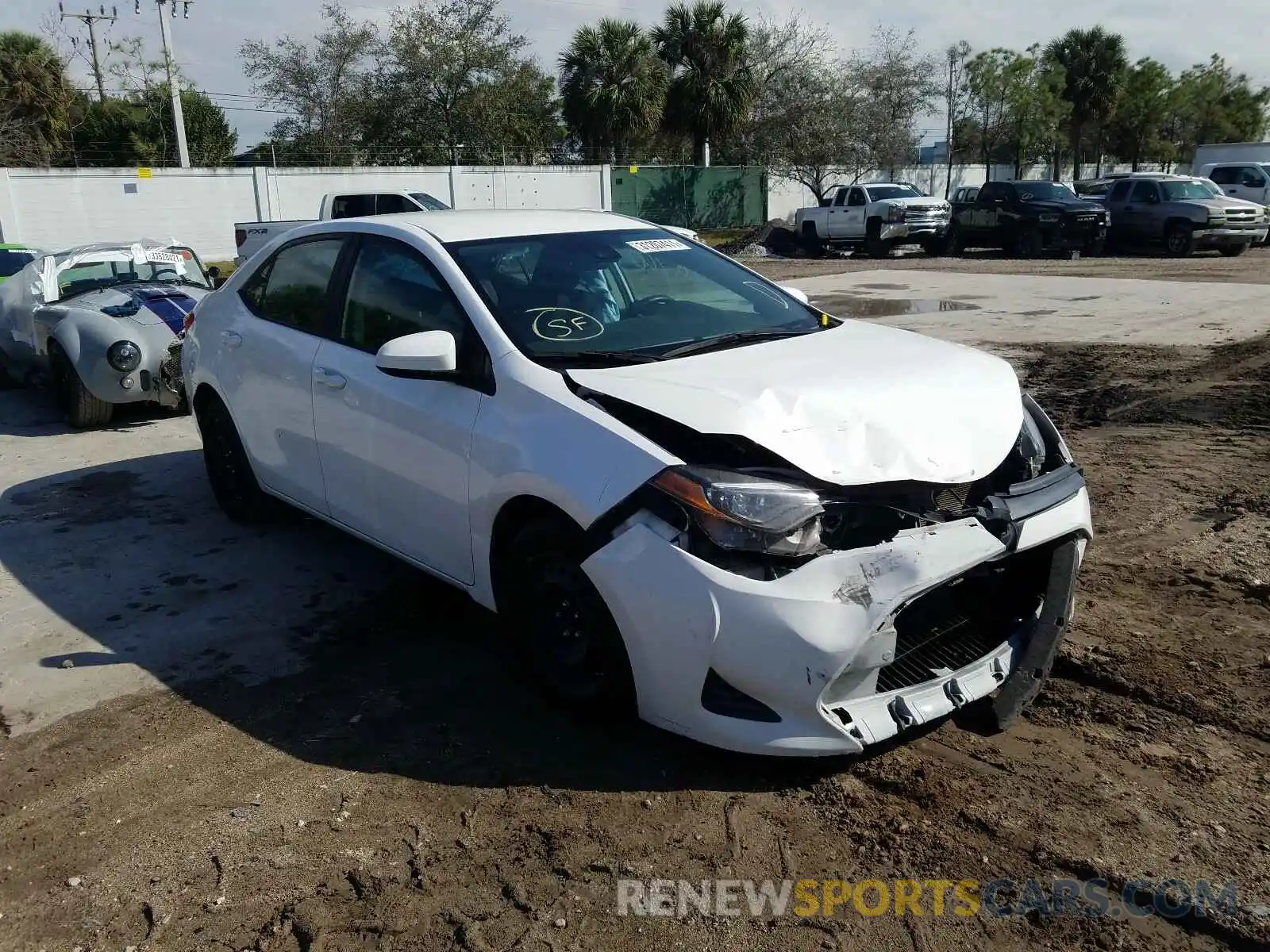 1 Photograph of a damaged car 2T1BURHE3KC193853 TOYOTA COROLLA 2019