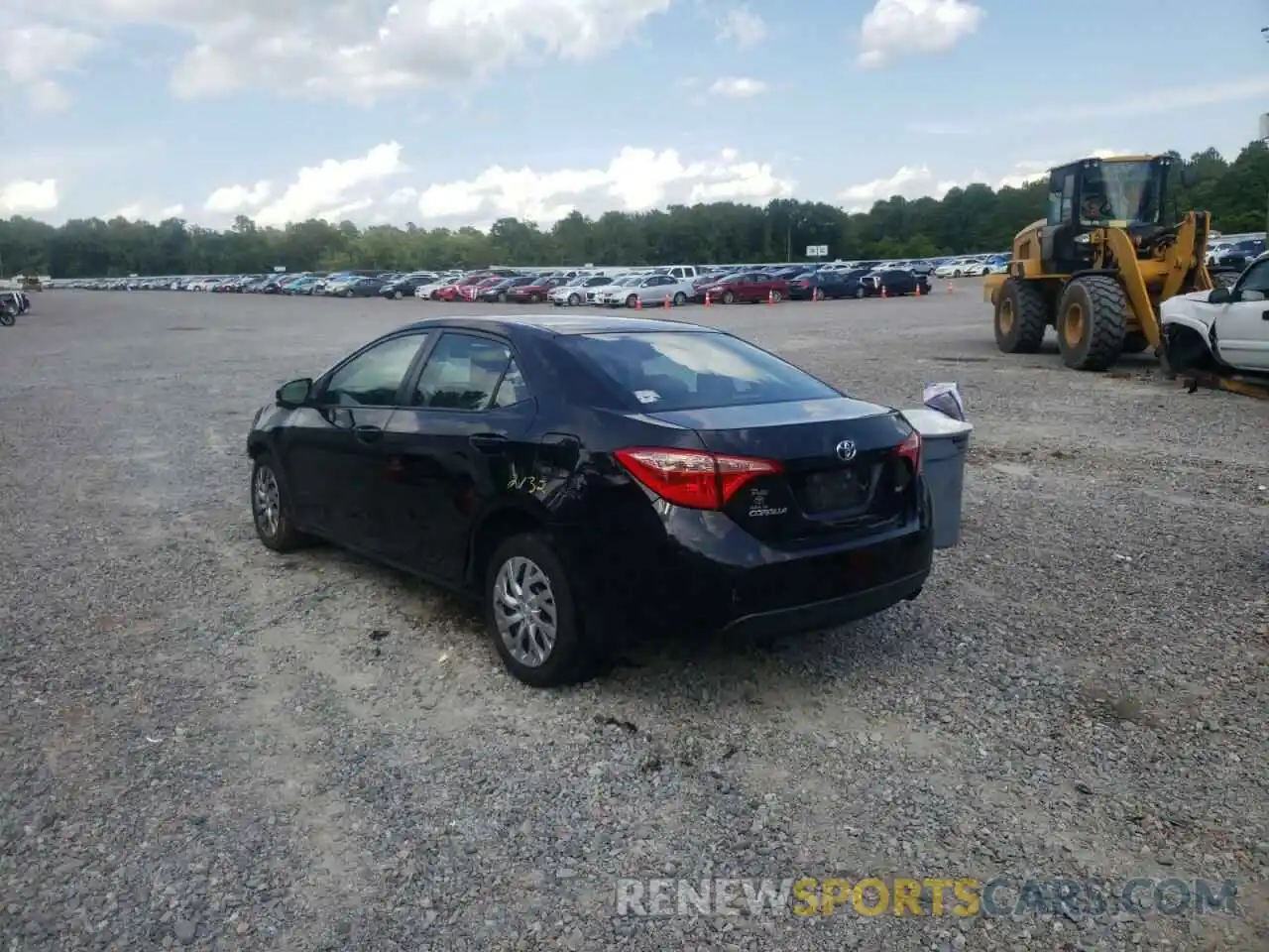 3 Photograph of a damaged car 2T1BURHE3KC194582 TOYOTA COROLLA 2019