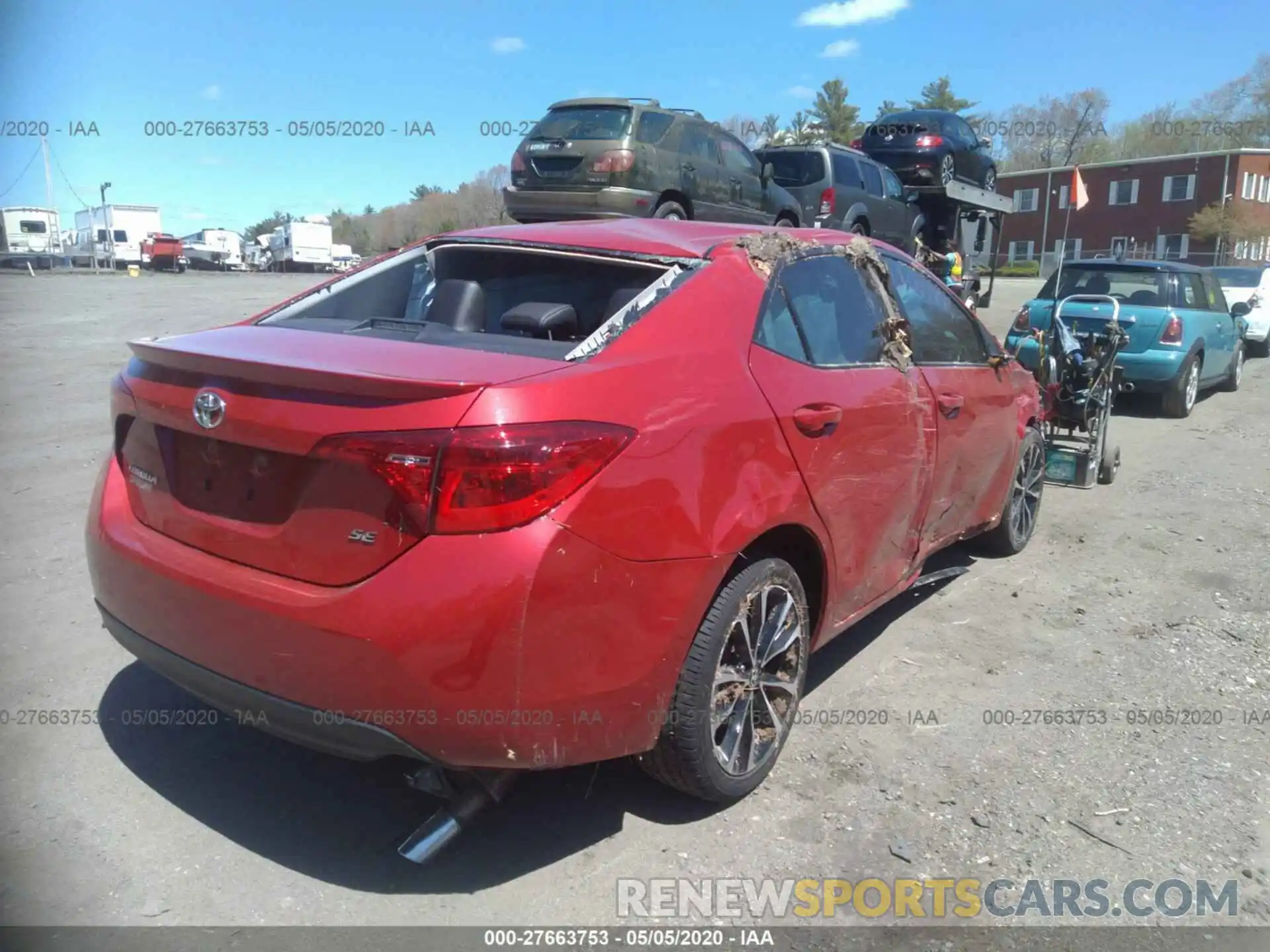 4 Photograph of a damaged car 2T1BURHE3KC195828 TOYOTA COROLLA 2019