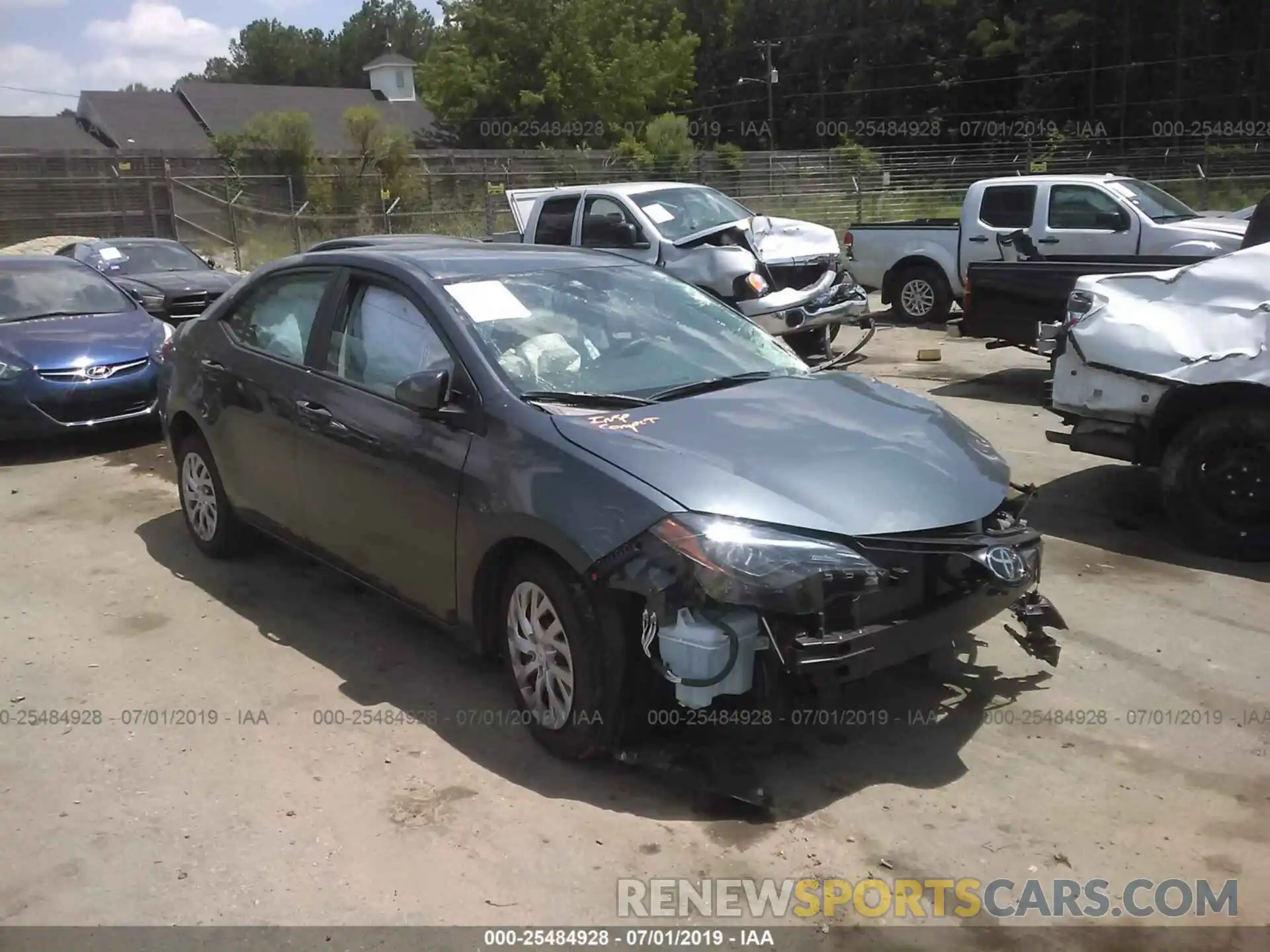 1 Photograph of a damaged car 2T1BURHE3KC196087 TOYOTA COROLLA 2019