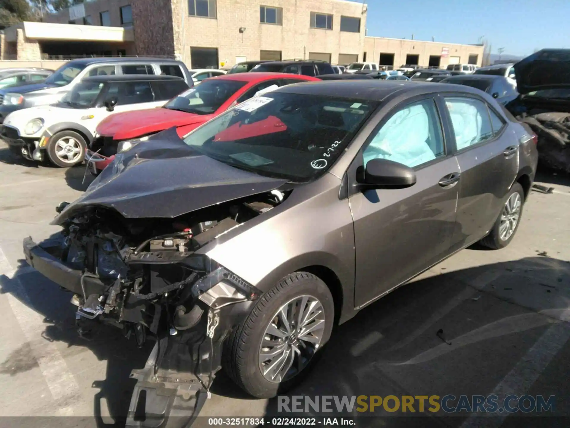 2 Photograph of a damaged car 2T1BURHE3KC198857 TOYOTA COROLLA 2019