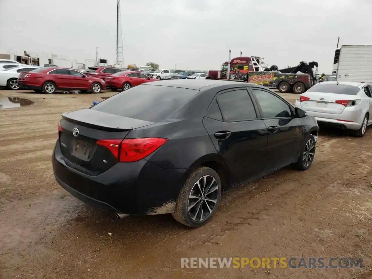 4 Photograph of a damaged car 2T1BURHE3KC199393 TOYOTA COROLLA 2019