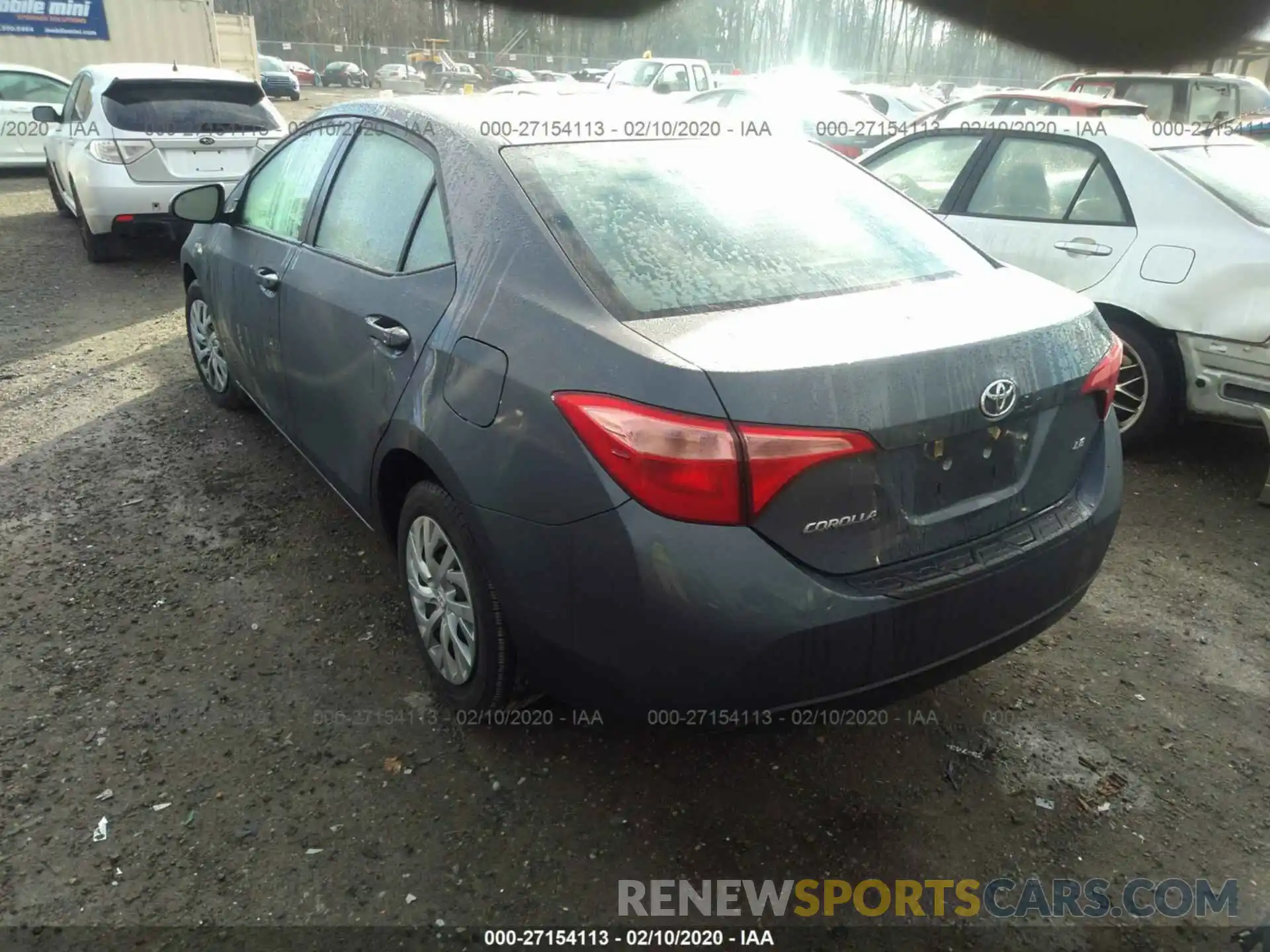 3 Photograph of a damaged car 2T1BURHE3KC200638 TOYOTA COROLLA 2019