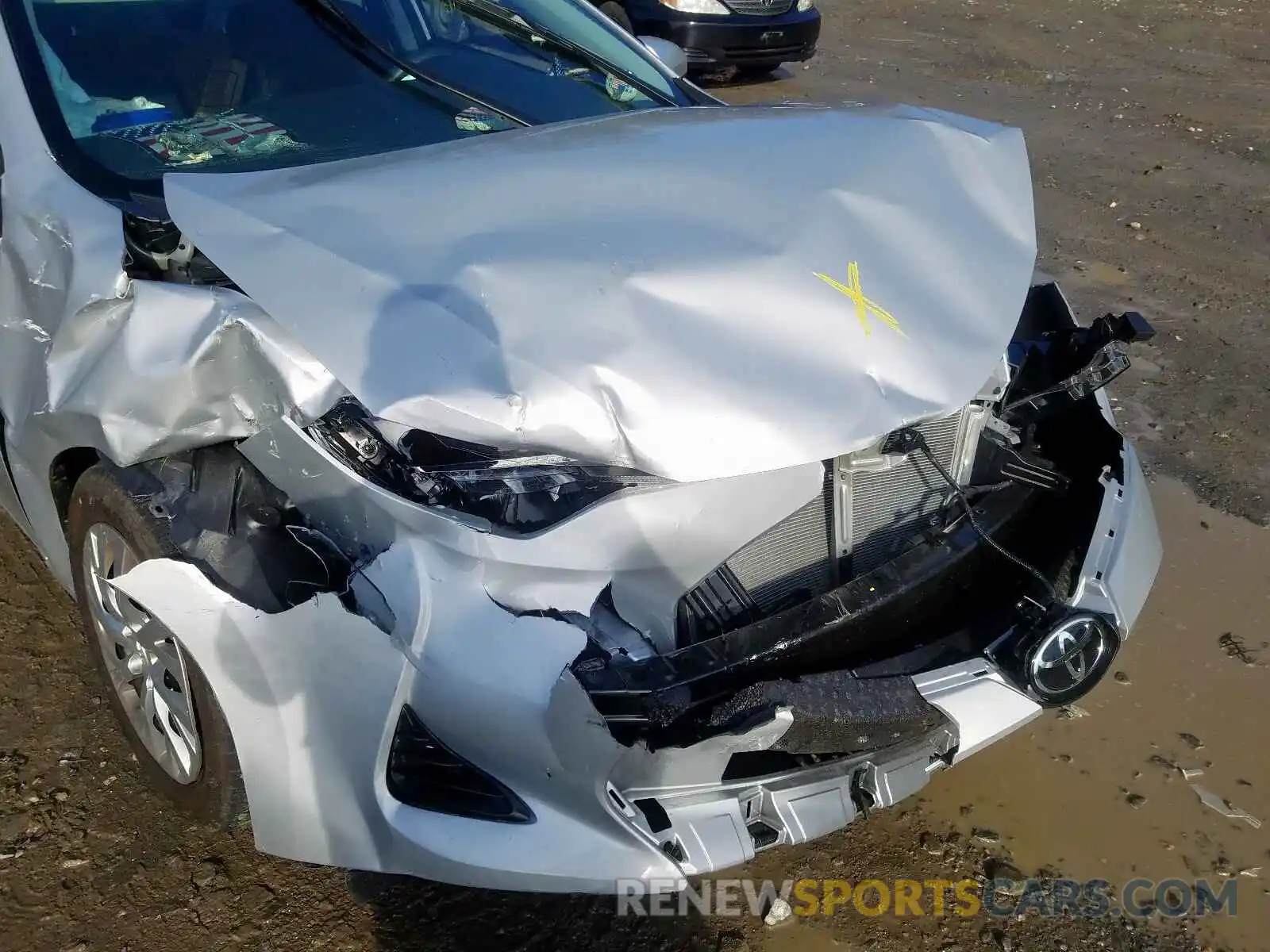 9 Photograph of a damaged car 2T1BURHE3KC202468 TOYOTA COROLLA 2019