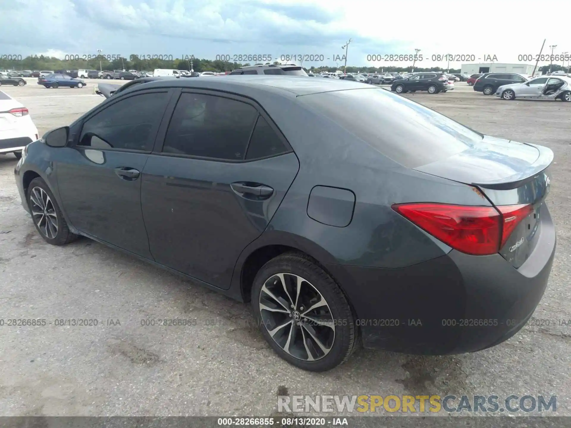 3 Photograph of a damaged car 2T1BURHE3KC202888 TOYOTA COROLLA 2019