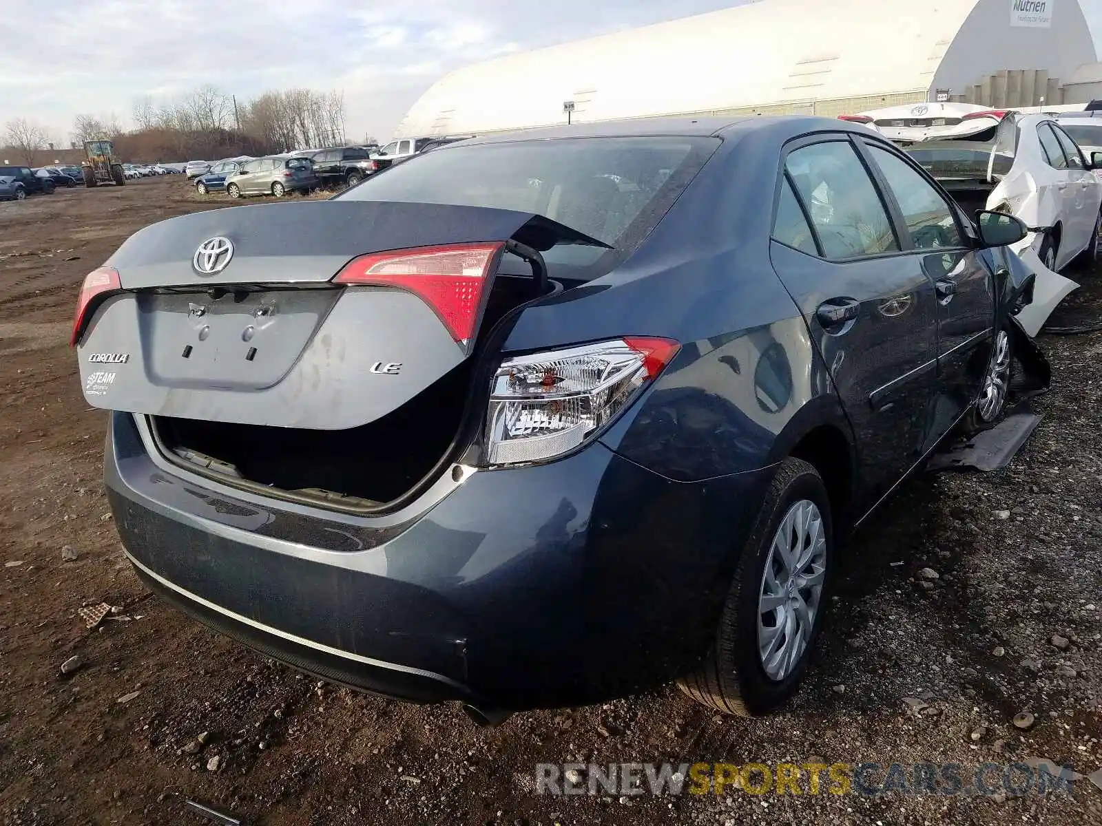 4 Photograph of a damaged car 2T1BURHE3KC203037 TOYOTA COROLLA 2019