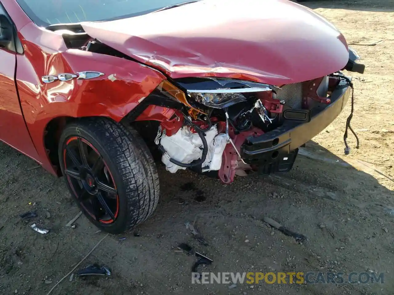 9 Photograph of a damaged car 2T1BURHE3KC203166 TOYOTA COROLLA 2019